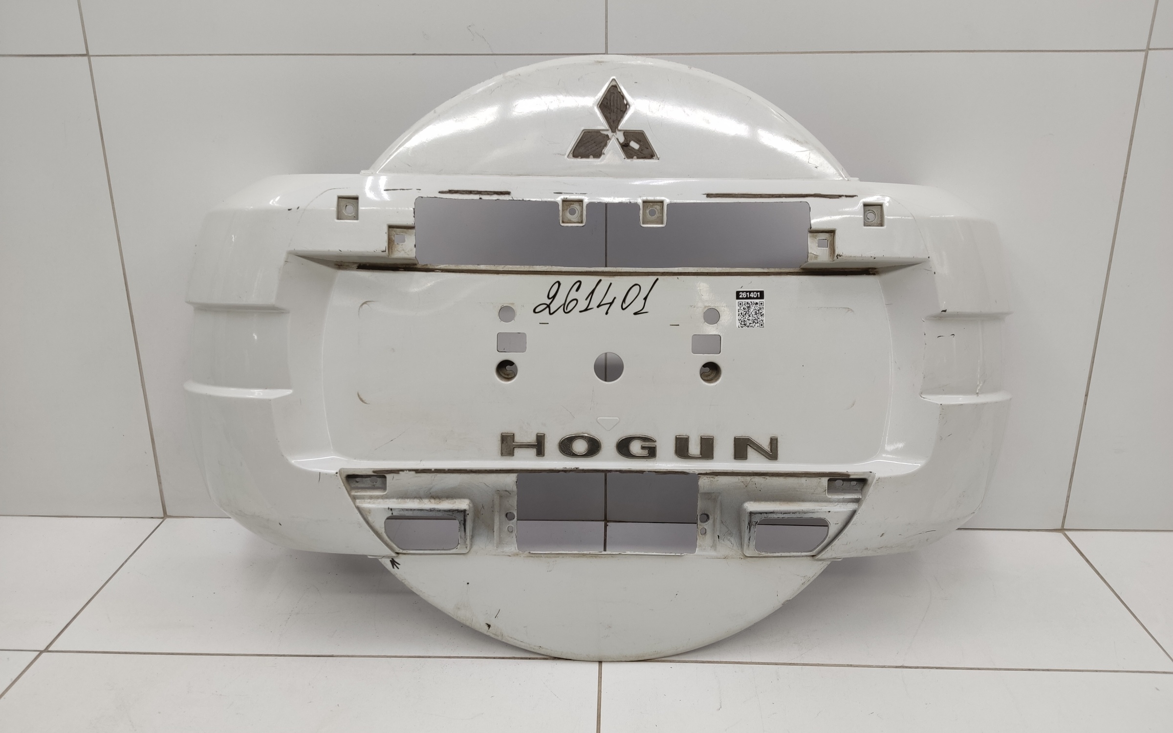 Чехол запасного колеса Mitsubishi Pajero 4