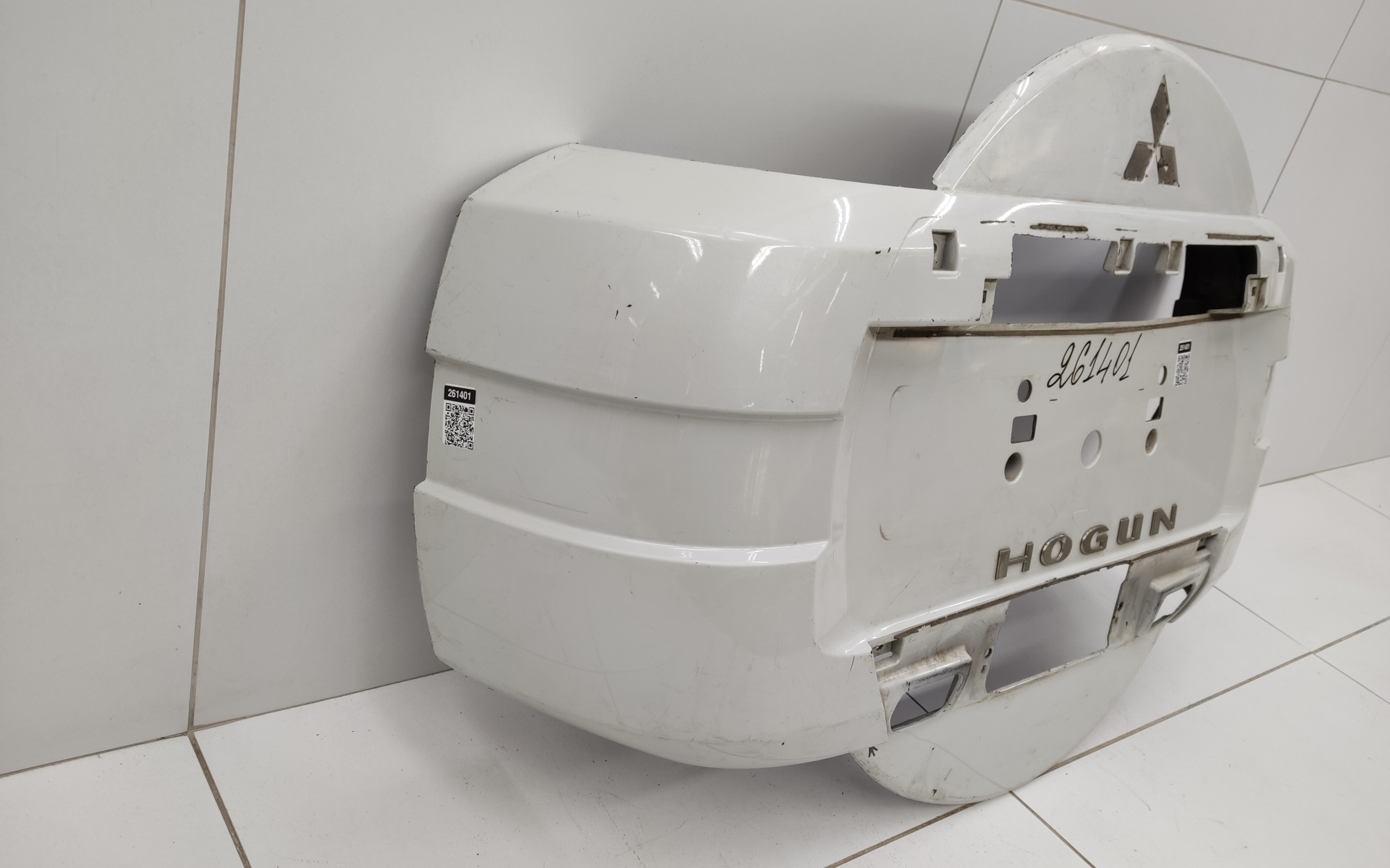 Чехол запасного колеса Mitsubishi Pajero 4