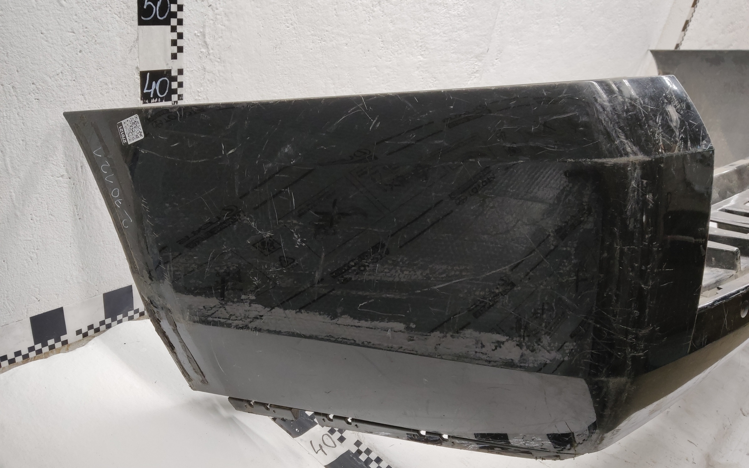 Бампер задний Cadillac Escalade 3