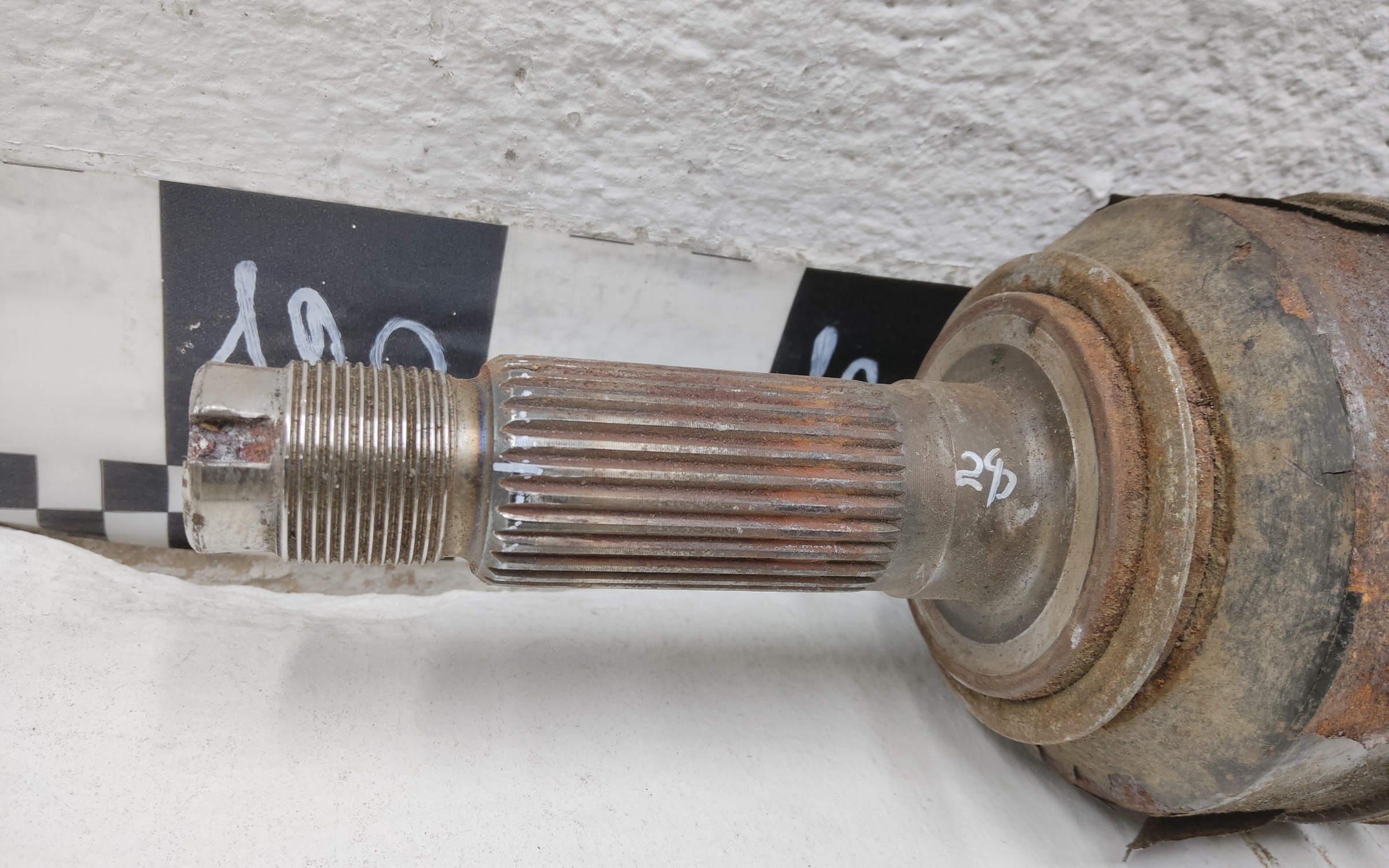 Вал приводной передний правый KIA Mohave