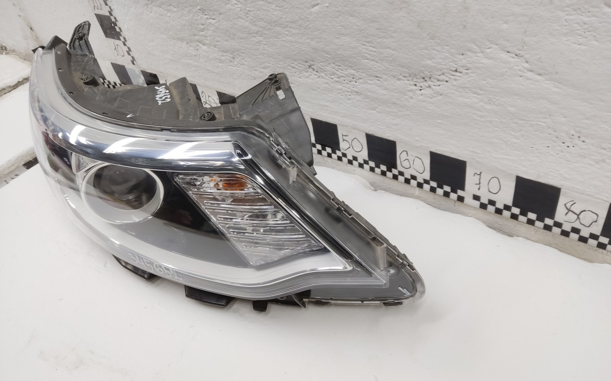 Фара передняя правая Kia Rio 3 Restail линза галоген с габоритной лампой