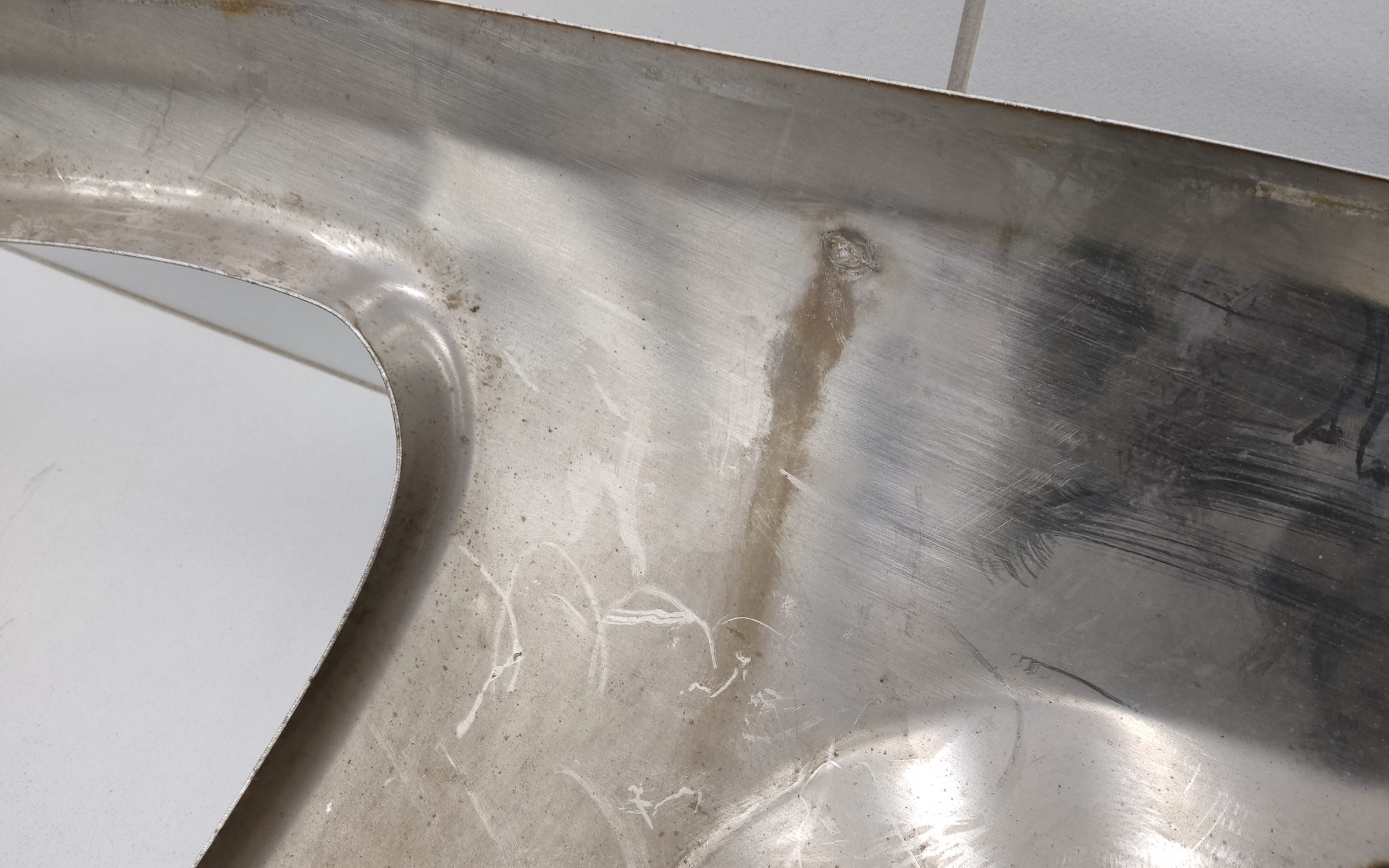 Юбка заднего бампера металл Volkswagen Touareg 2