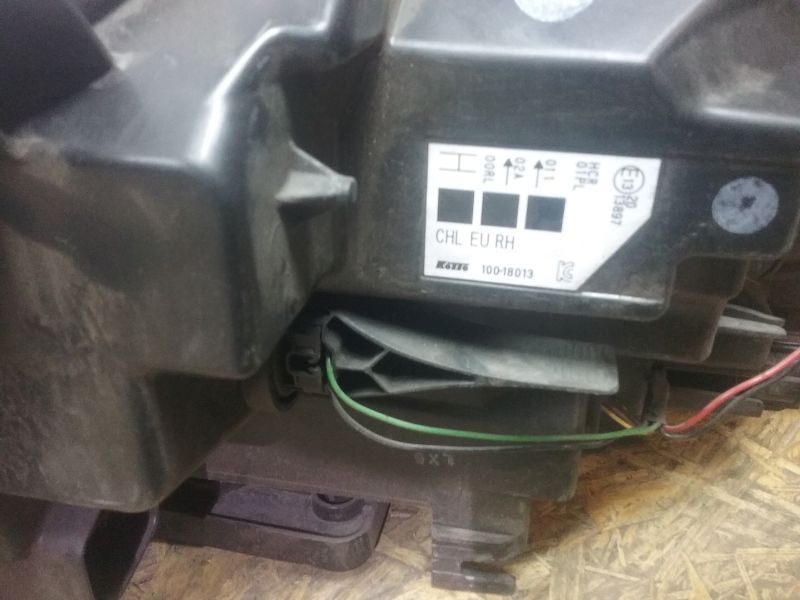 Фара передняя правая Nissan Qashqai 2 галоген ДХО