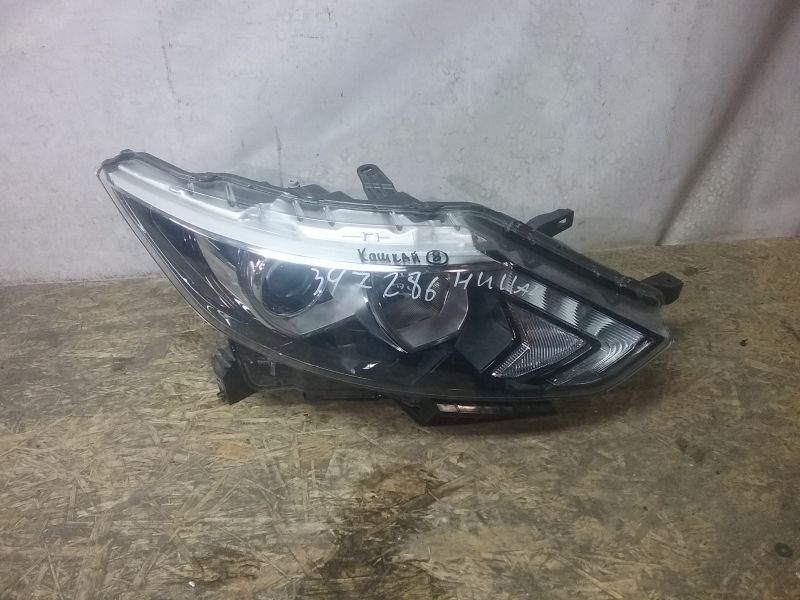 Фара передняя правая Nissan Qashqai 2 галоген ДХО