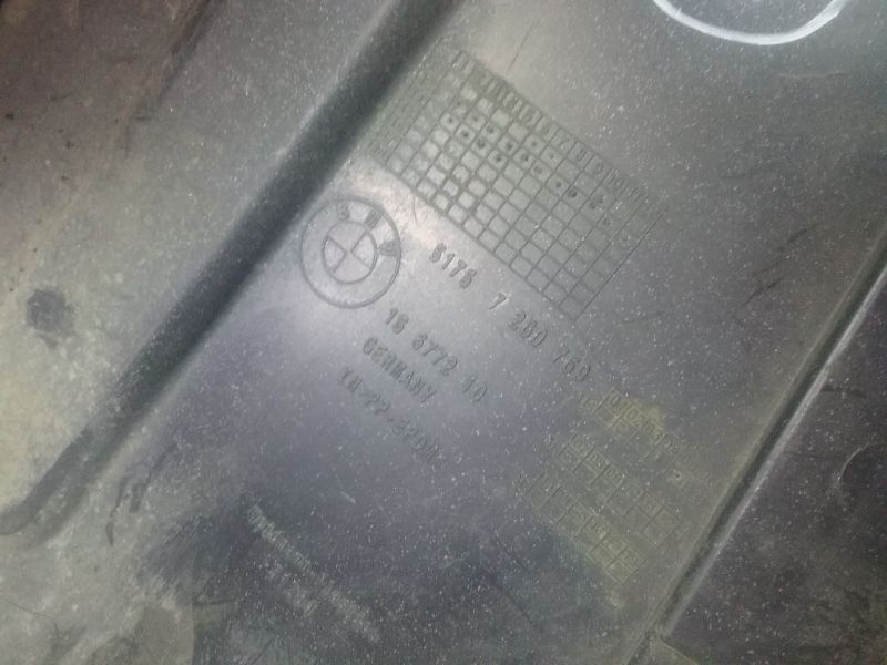 Пыльник заднего бампера левый BMW 3er F30