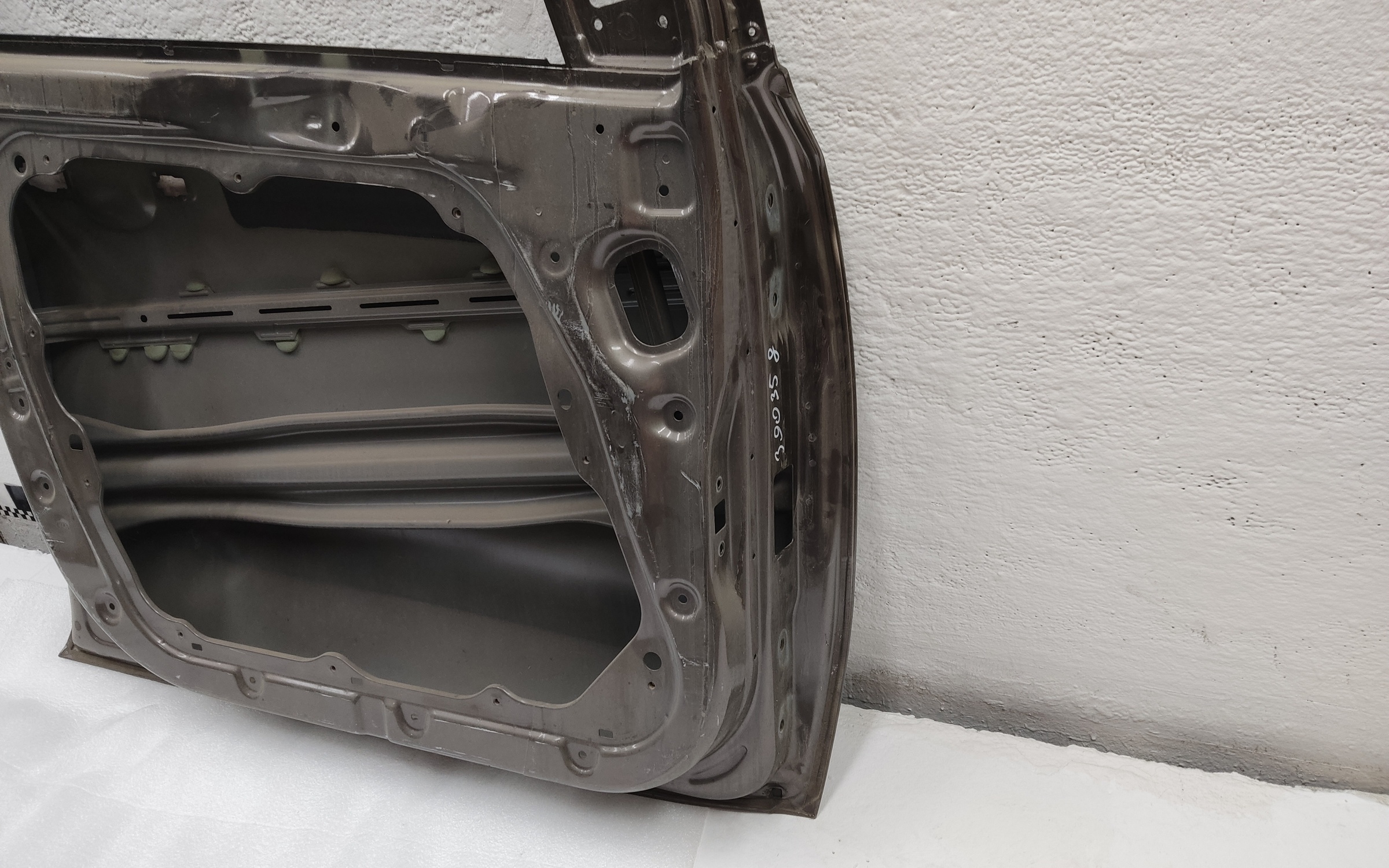 Дверь передняя левая Kia Sportage 4