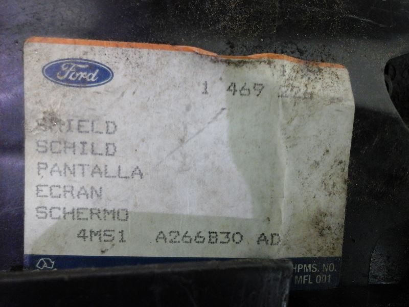 Кронштейн замка двери задний правый Ford Focus 2 Restail