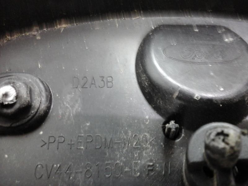 Решетка радиатора Ford Kuga 2