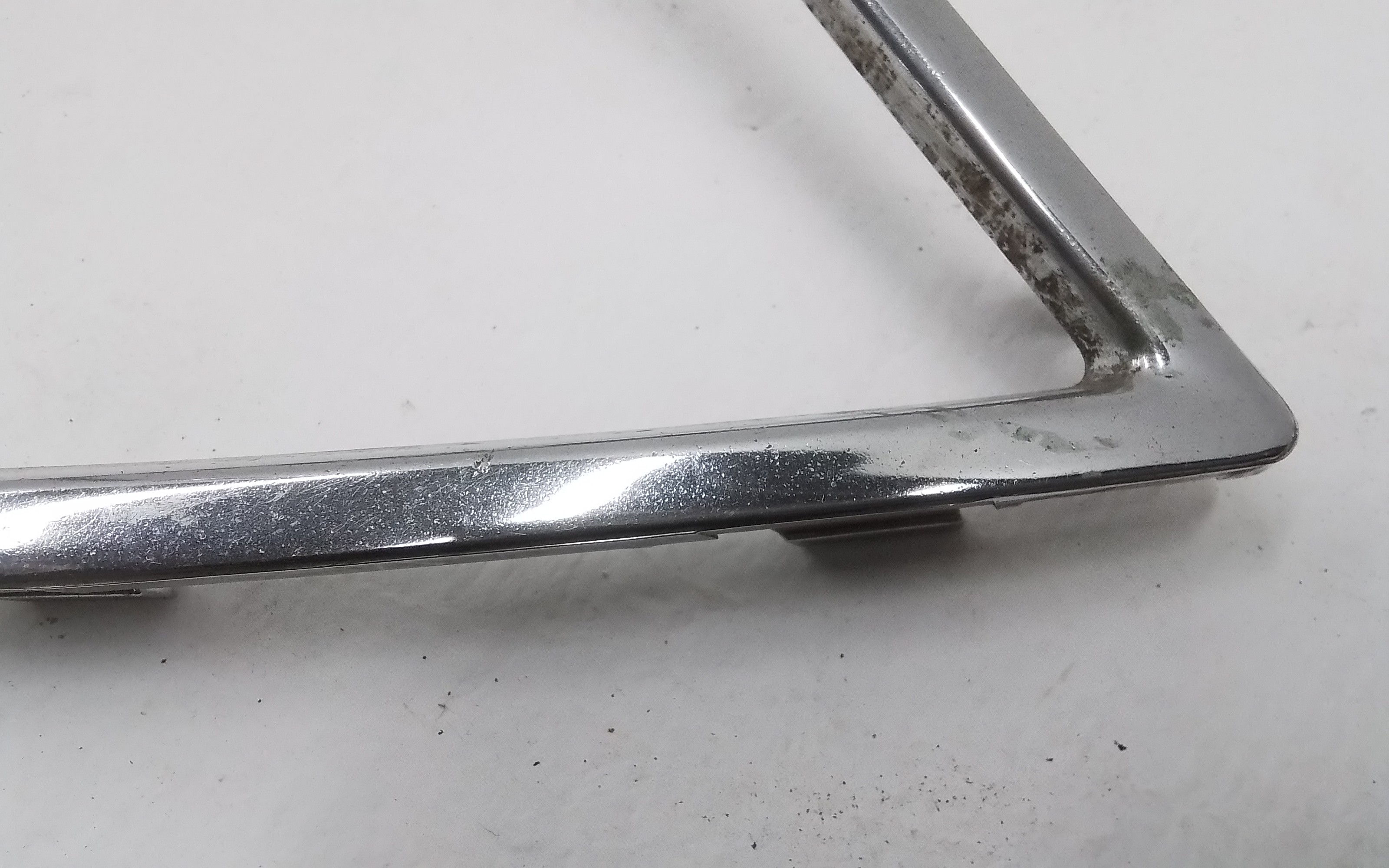 Хром решетки радиатора Chevrolet Cruze до рестайл