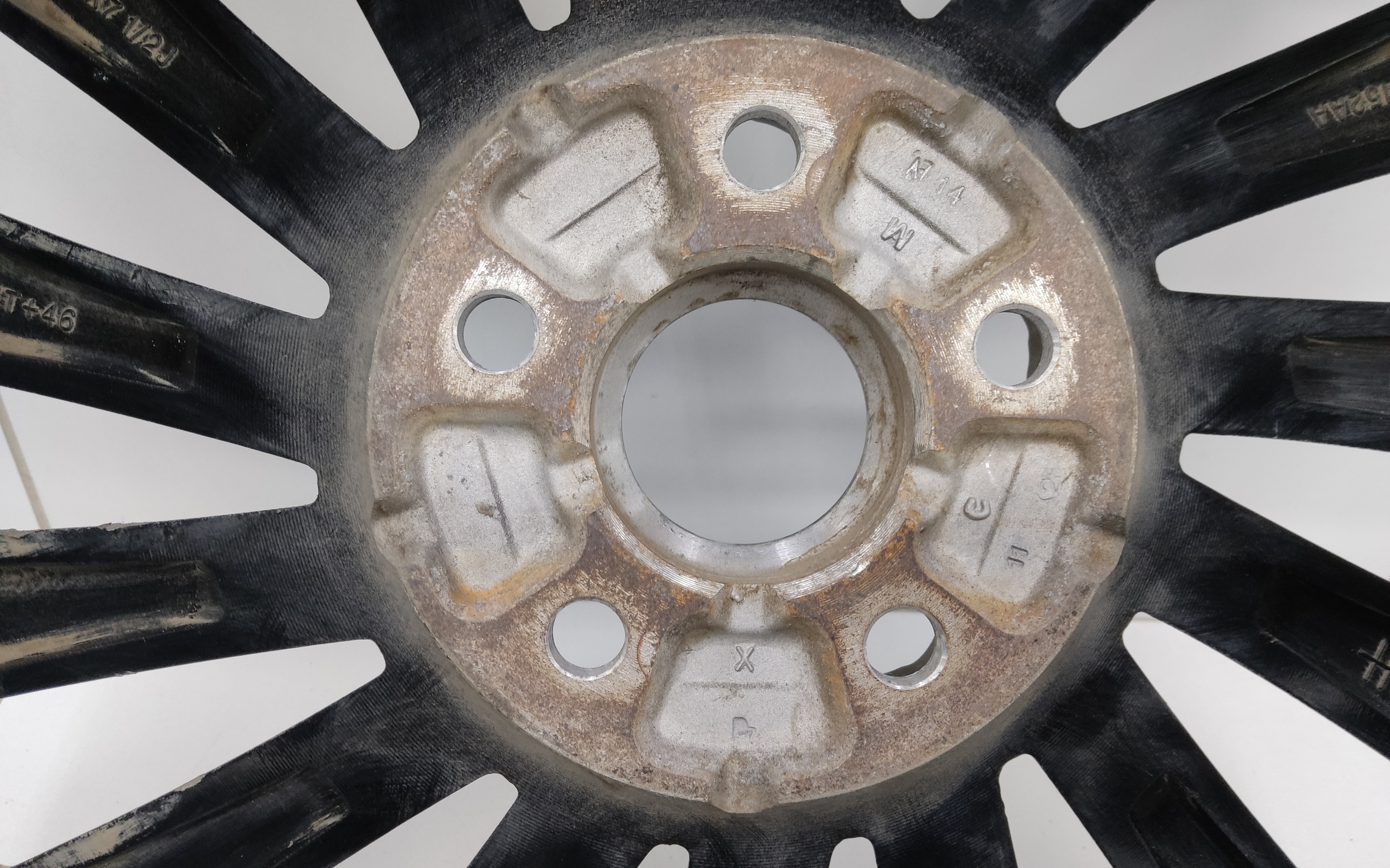 Диск колеса литой Exeed TXL R19