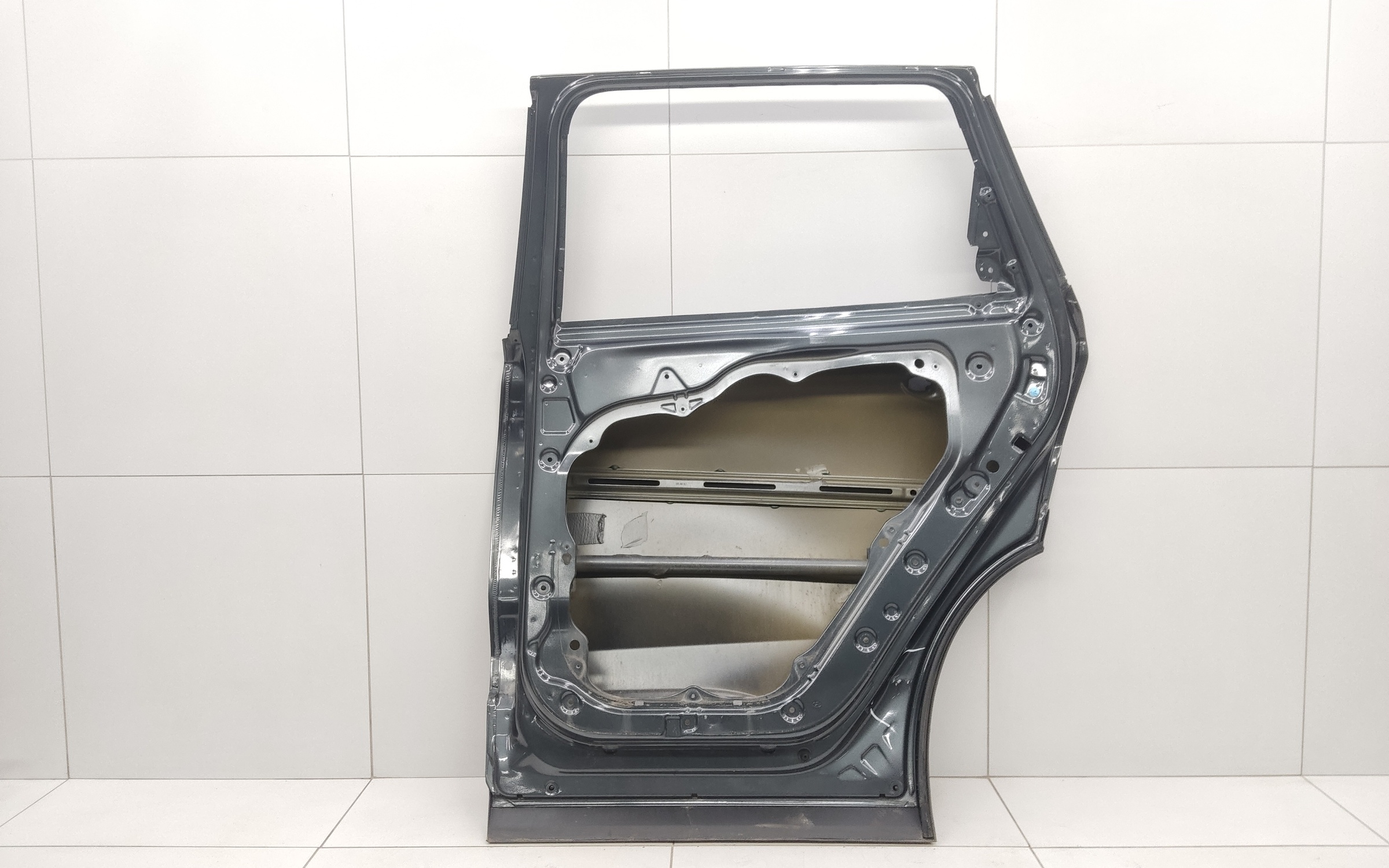 Дверь задняя правая Hyundai Santa Fe 4