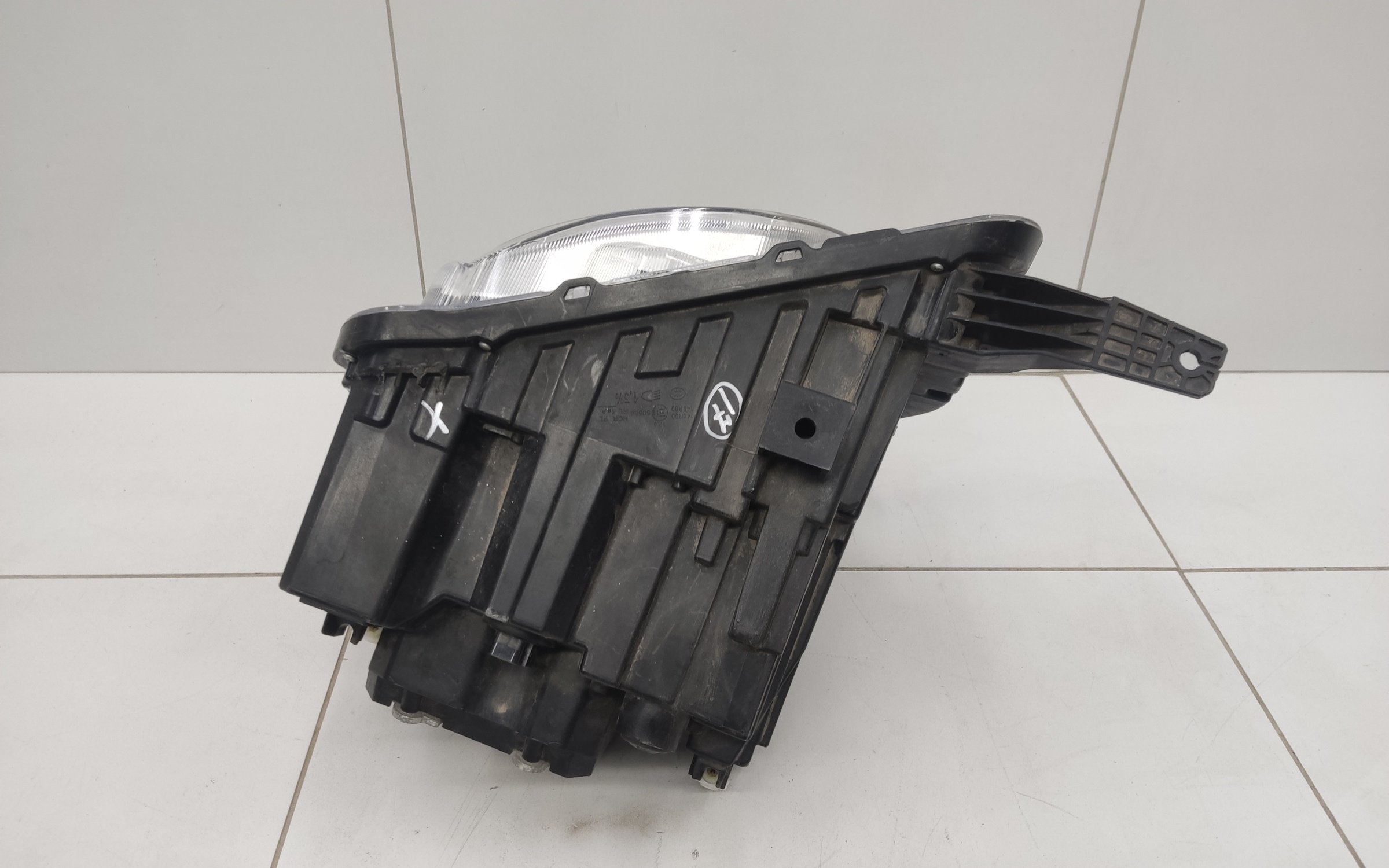 Фара передняя левая Haval H3 LED