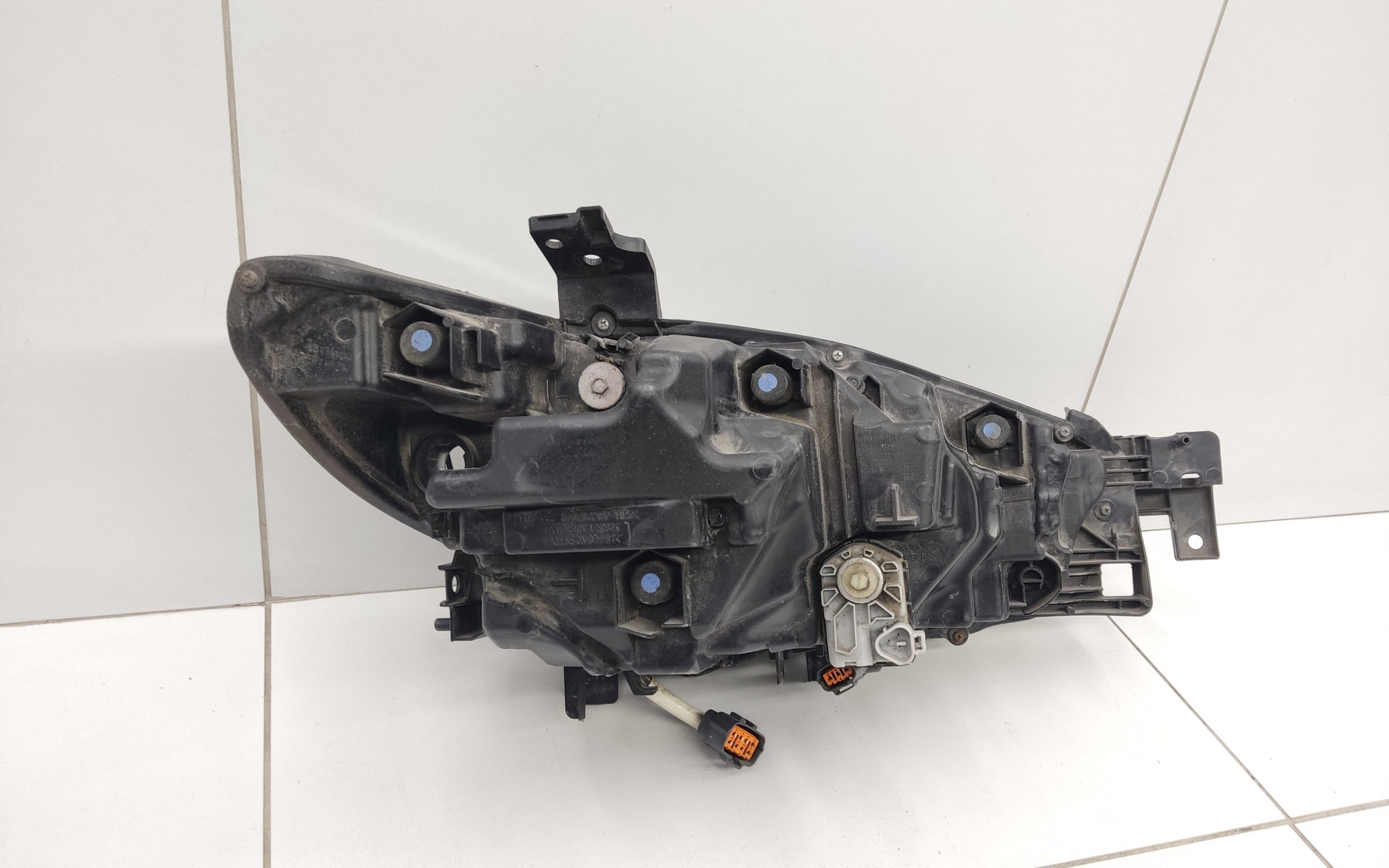 Фара передняя левая Mazda 6 GJ Restail LED