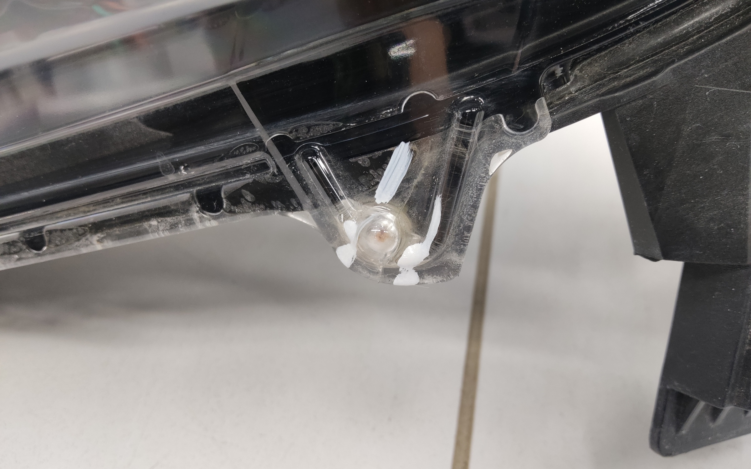 Фара передняя правая Mazda CX-5 2 LED