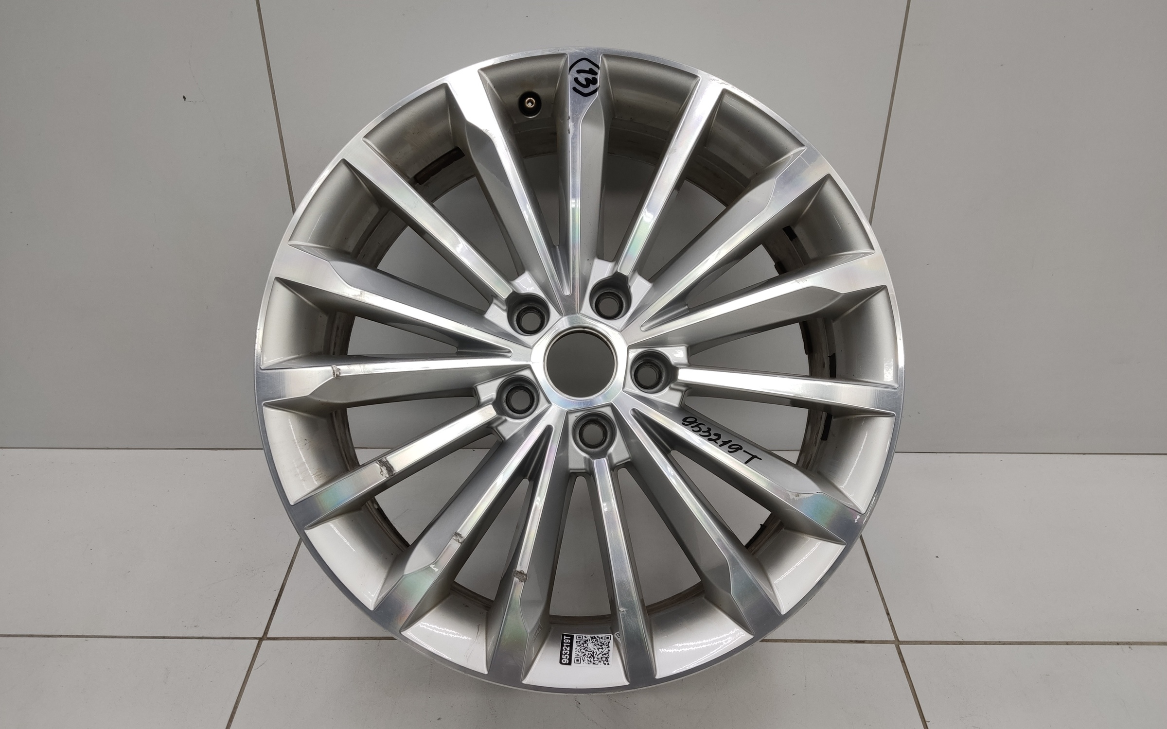 Диск колеса литой Skoda Kodiaq R18