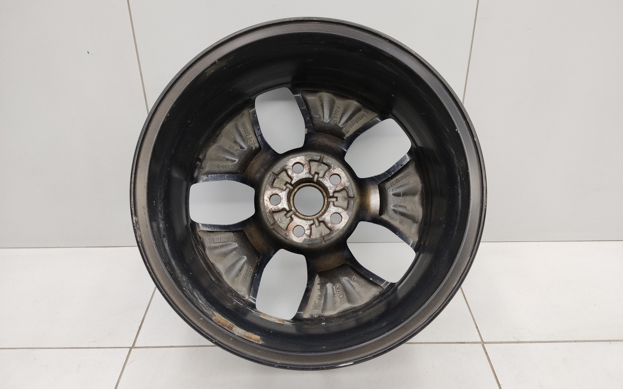 Диск колеса литой Kia Carnival 4 R18