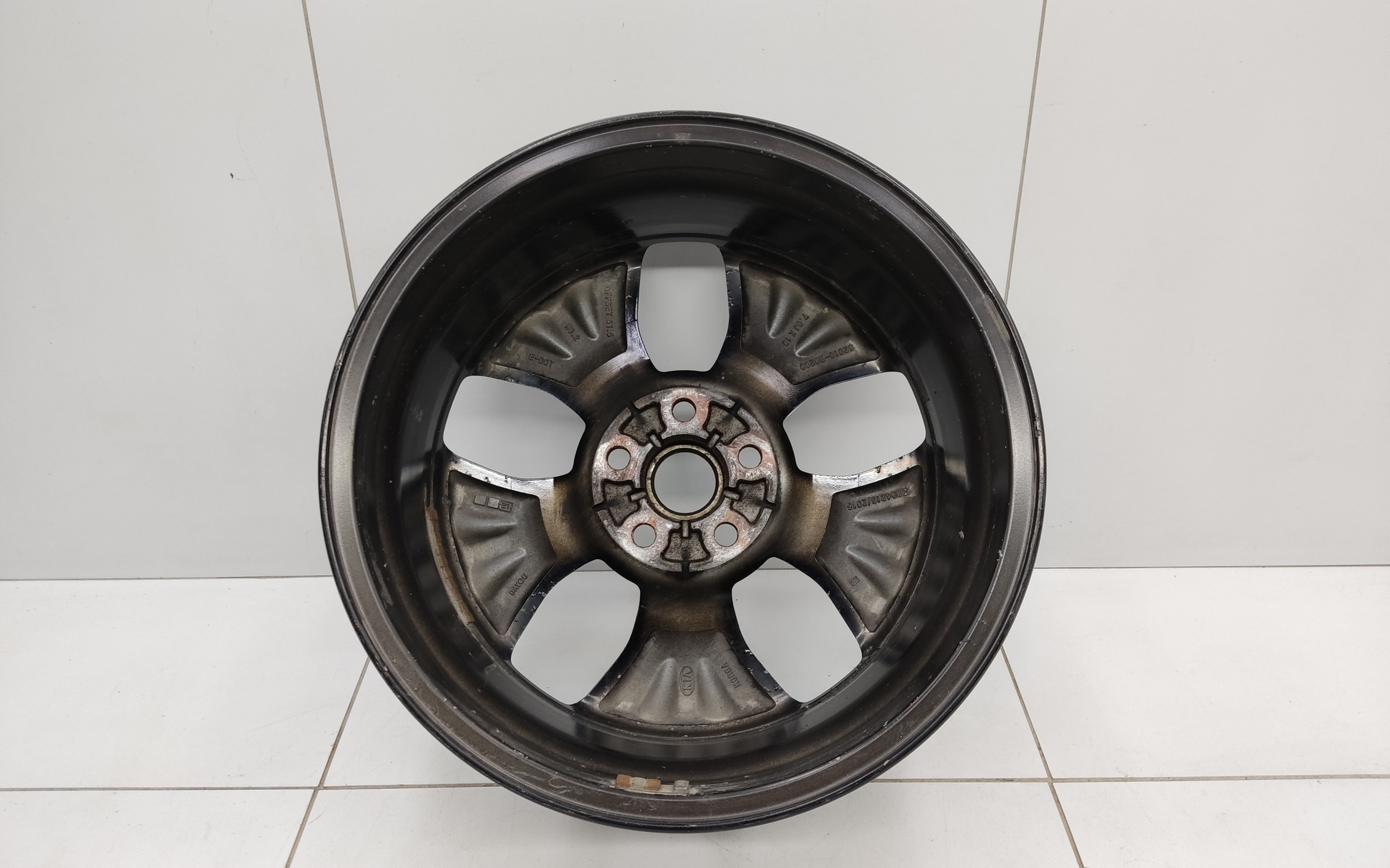 Диск колеса литой Kia Carnival 4 R18