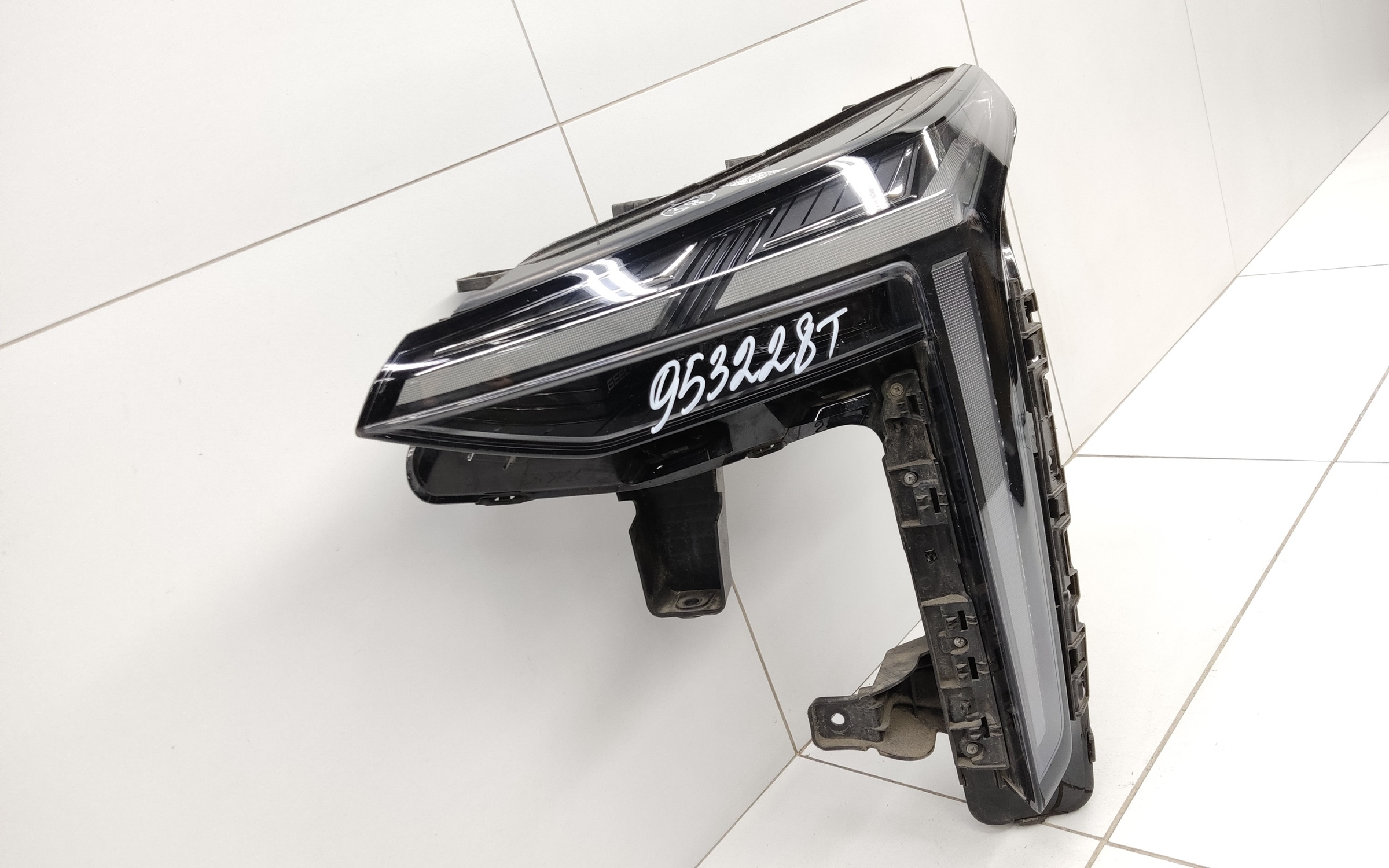 Фара передняя левая Geely Cityray LED
