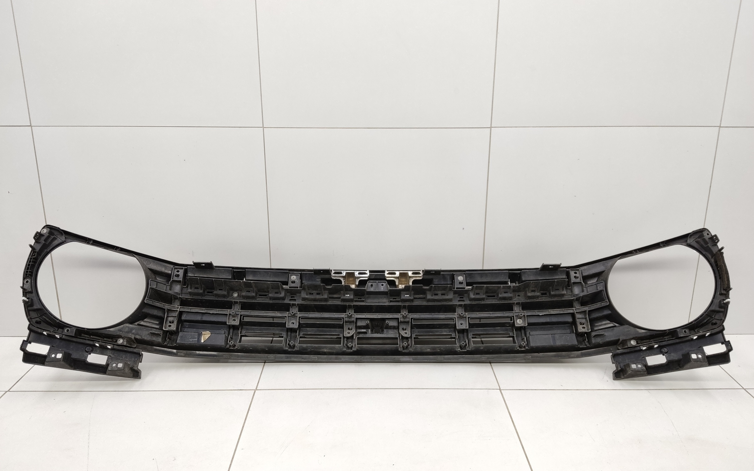 Решетка радиатора Haval H3