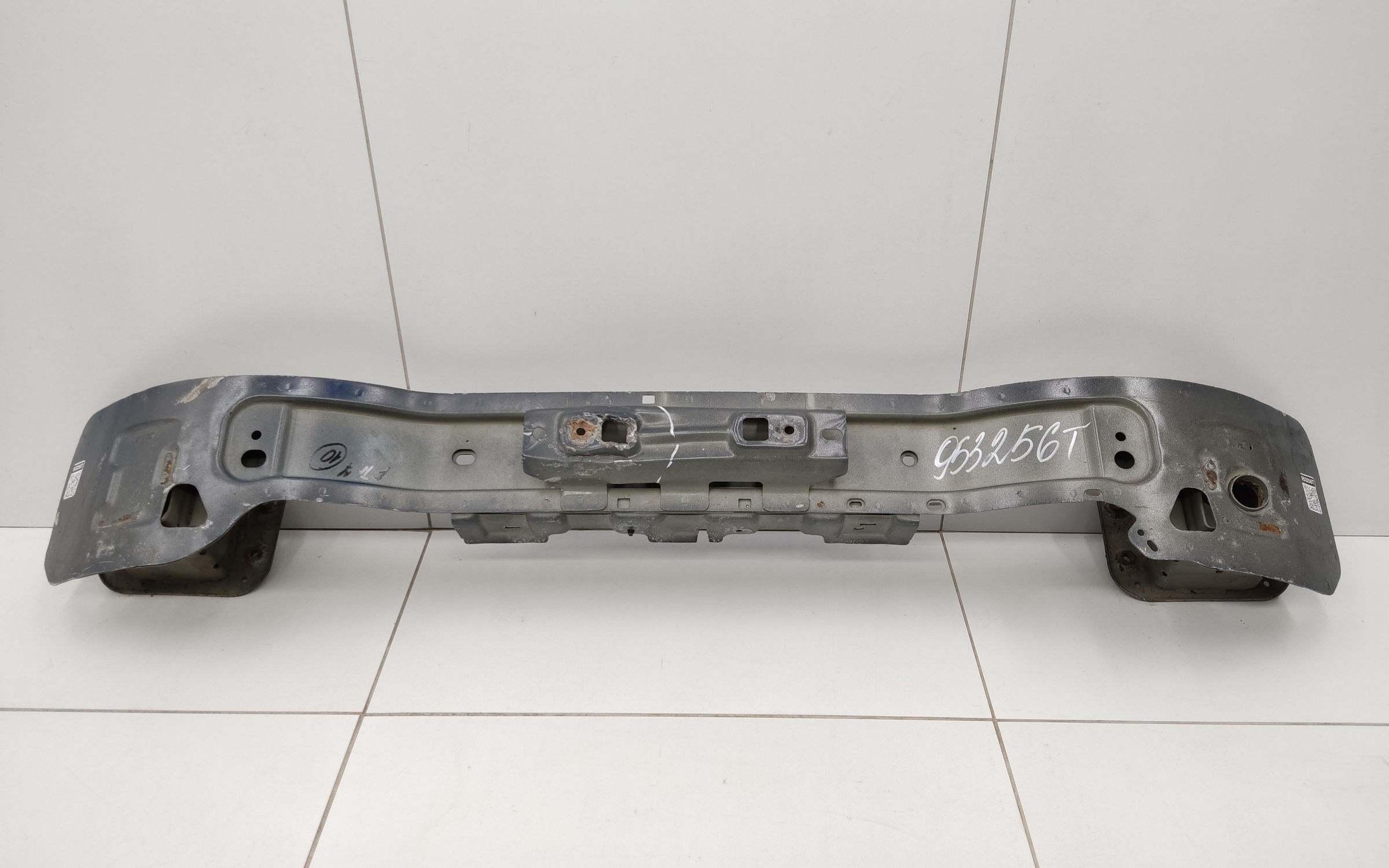 Усилитель переднего бампера Ford Transit 7
