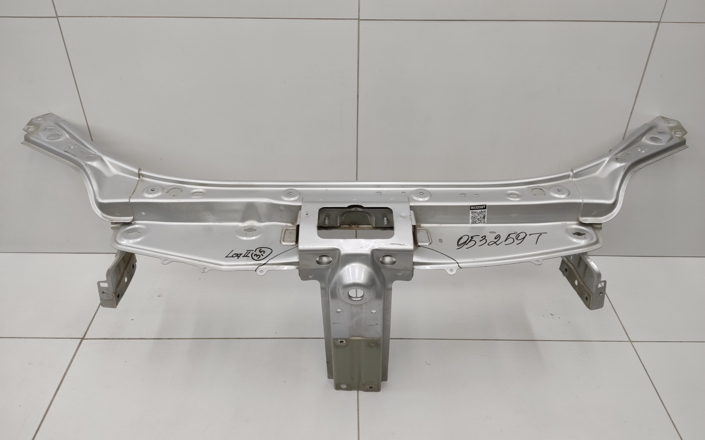 Панель передняя Renault Logan 2