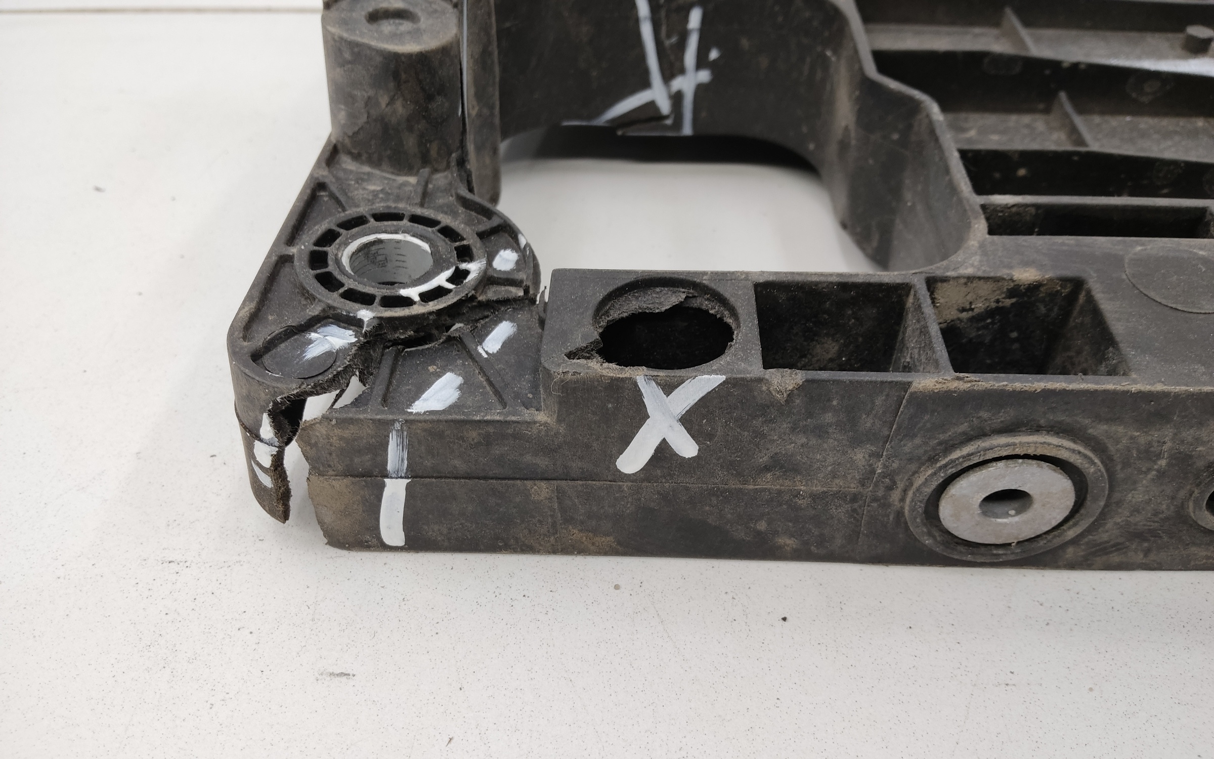 Панель передняя Exeed TXL