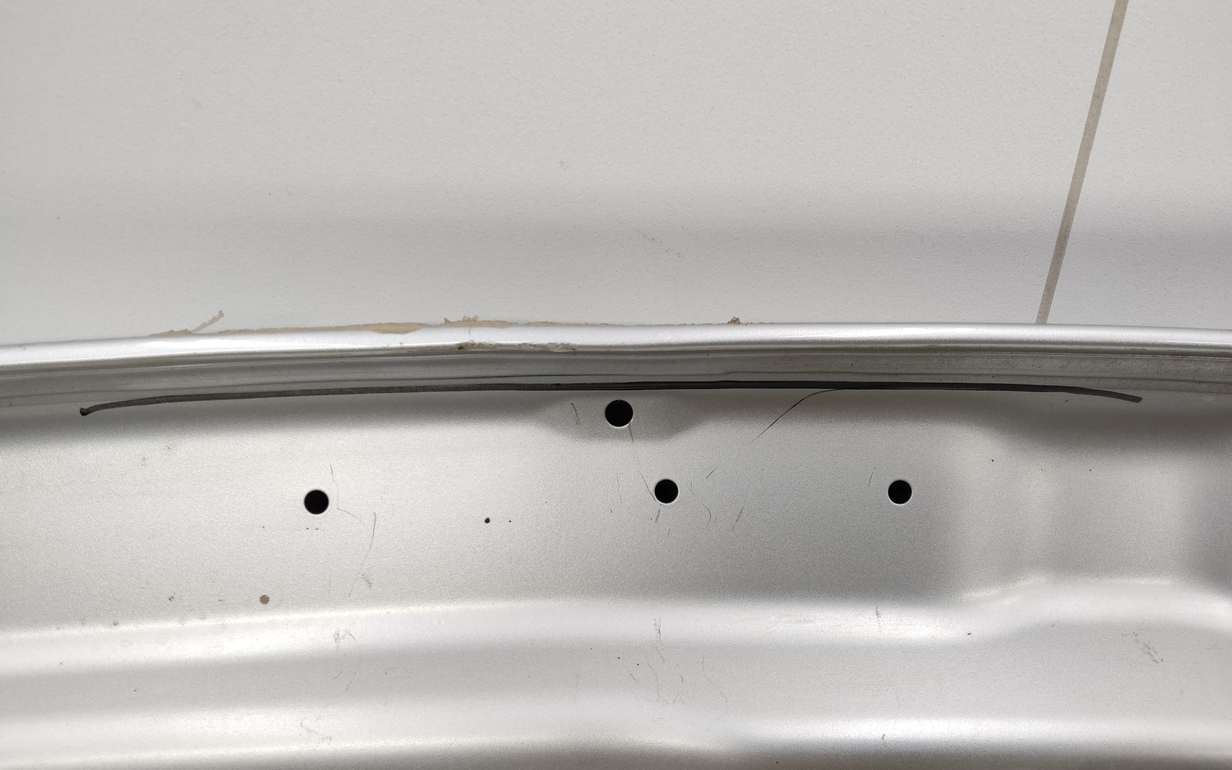 Капот Lada Largus 1 Restail