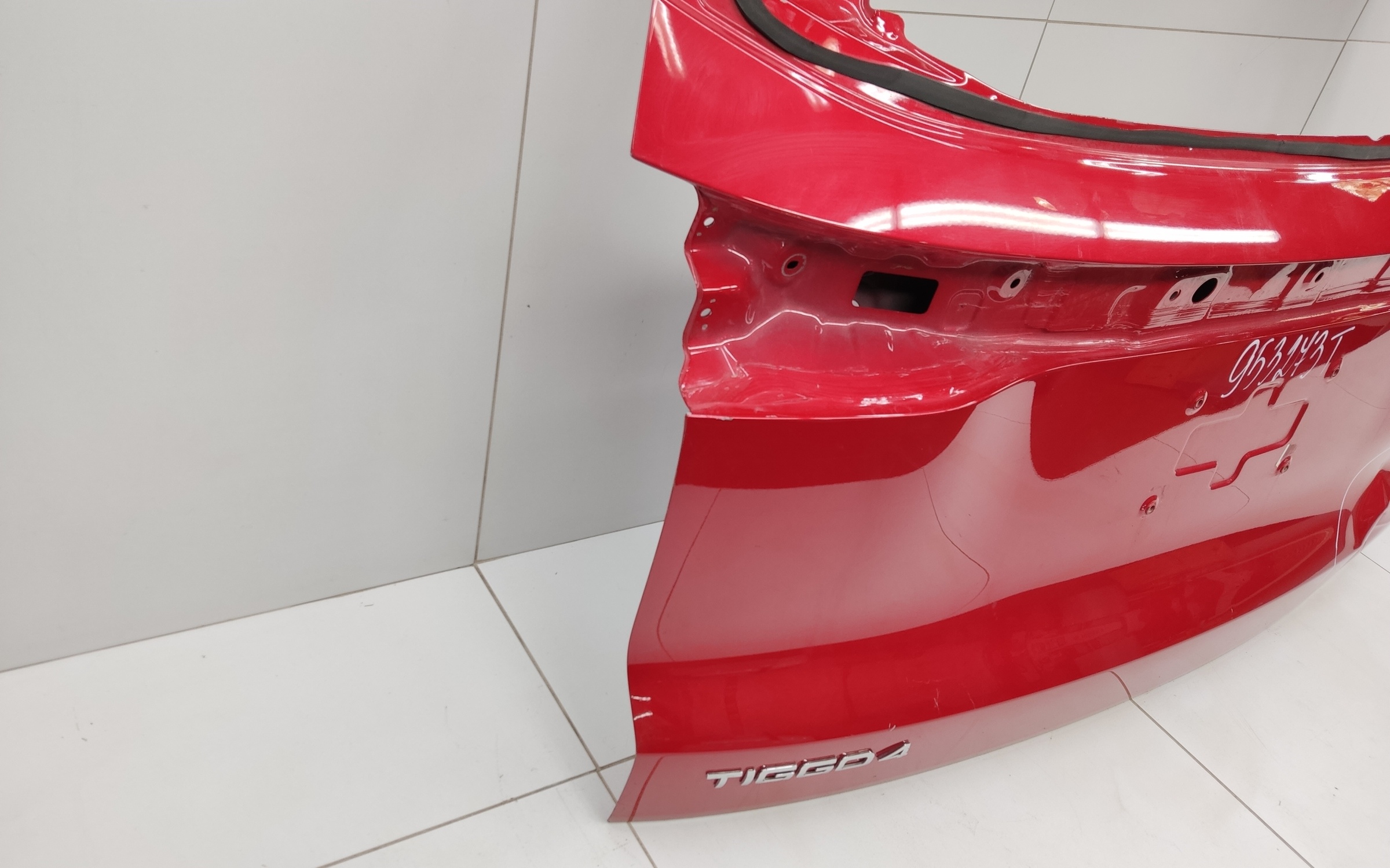 Крышка багажника Chery Tiggo 4 Restail 2