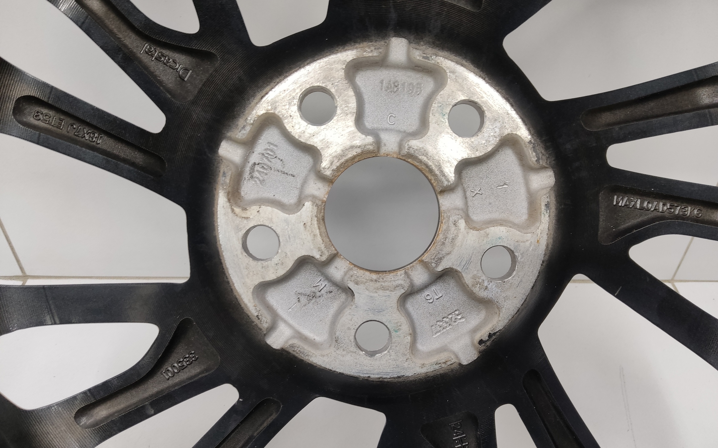 Диск колеса литой Geely Coolray R18