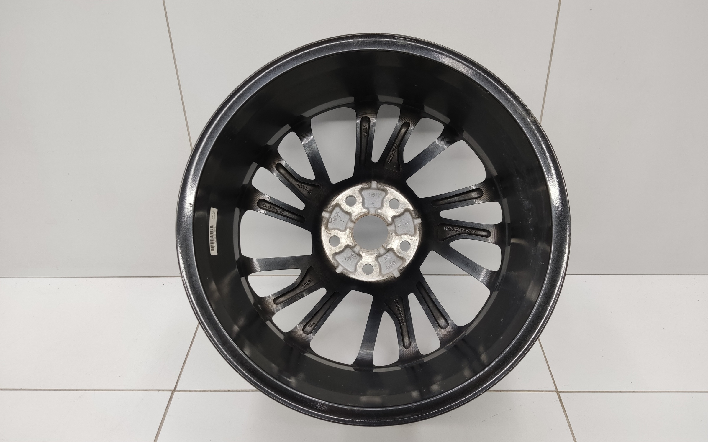 Диск колеса литой Geely Coolray R18