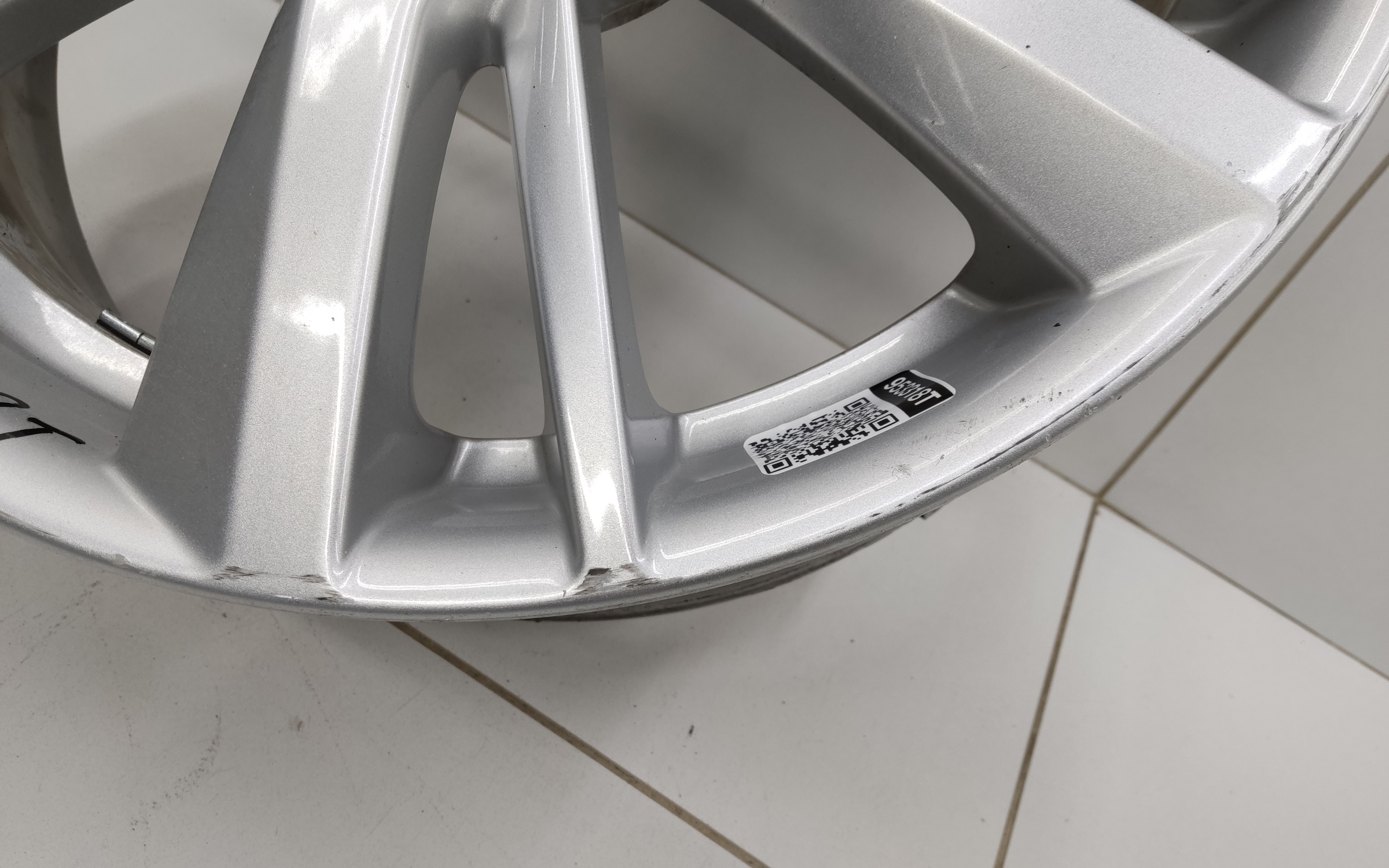 Диск колеса литой Lada Granta 1 Restail R15
