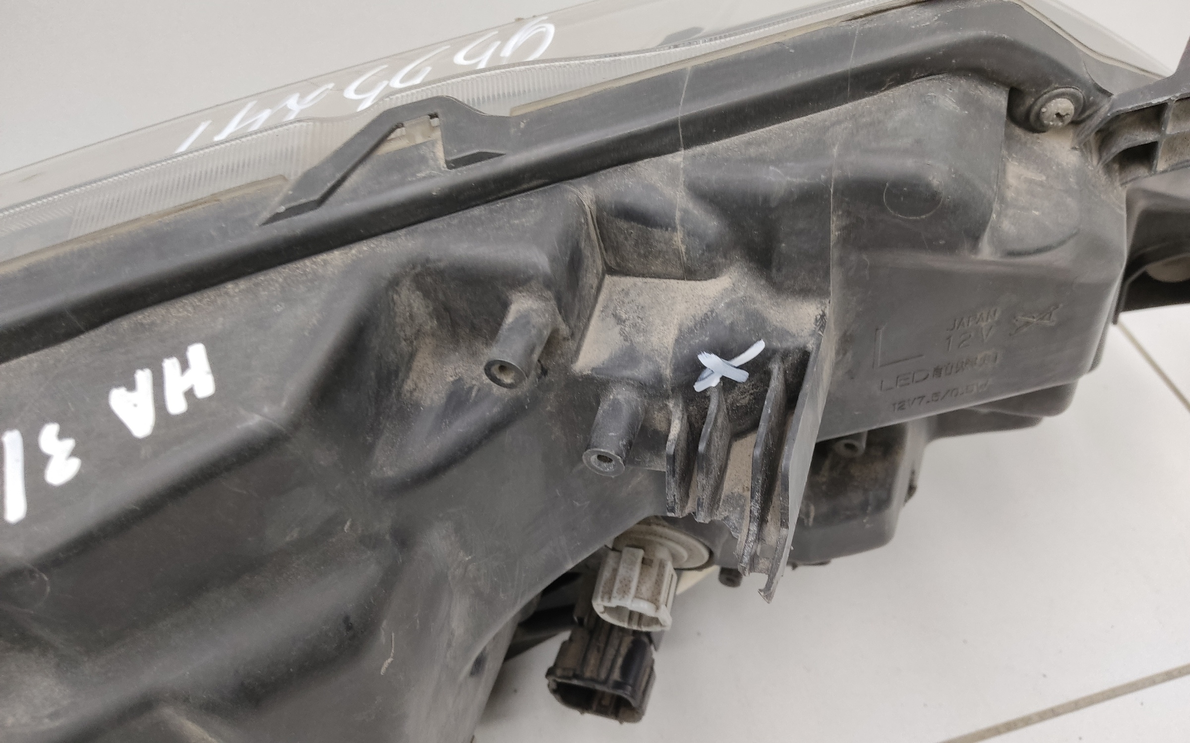 Фара передняя левая Nissan X-Trail T32 Restail LED