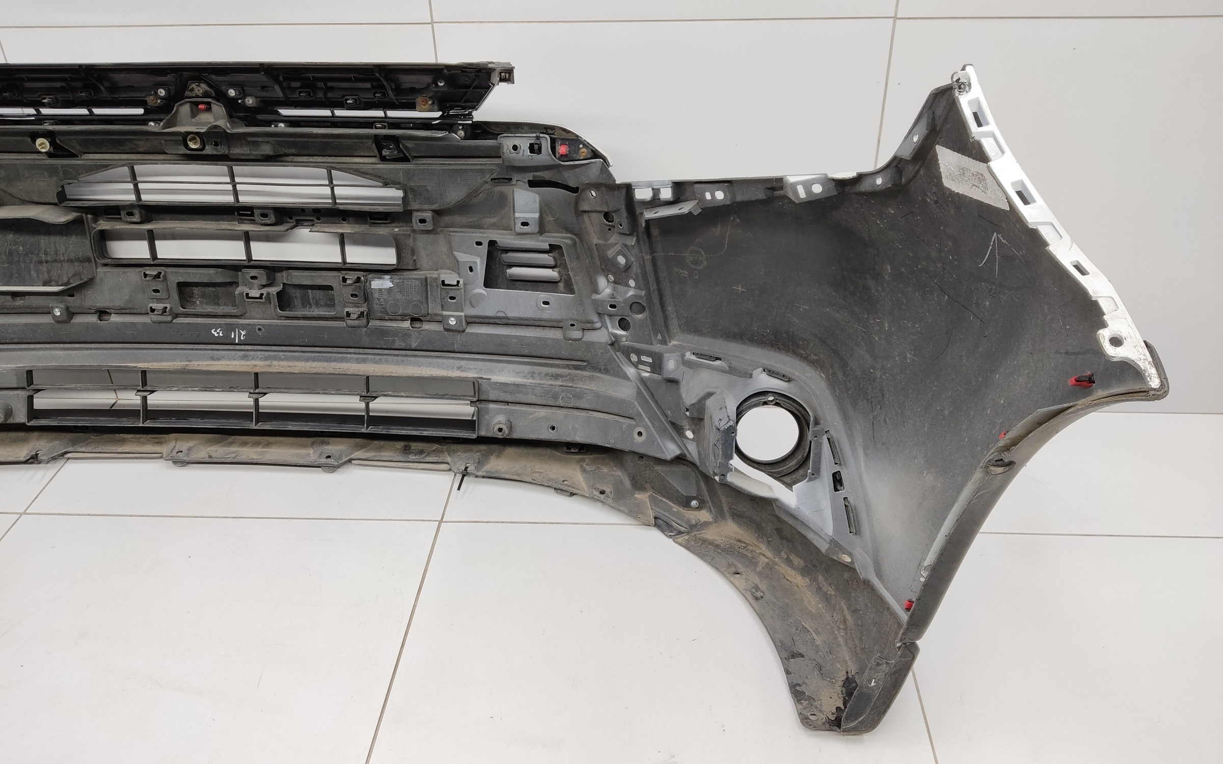 Бампер передний Mitsubishi Outlander 3 Restail 3