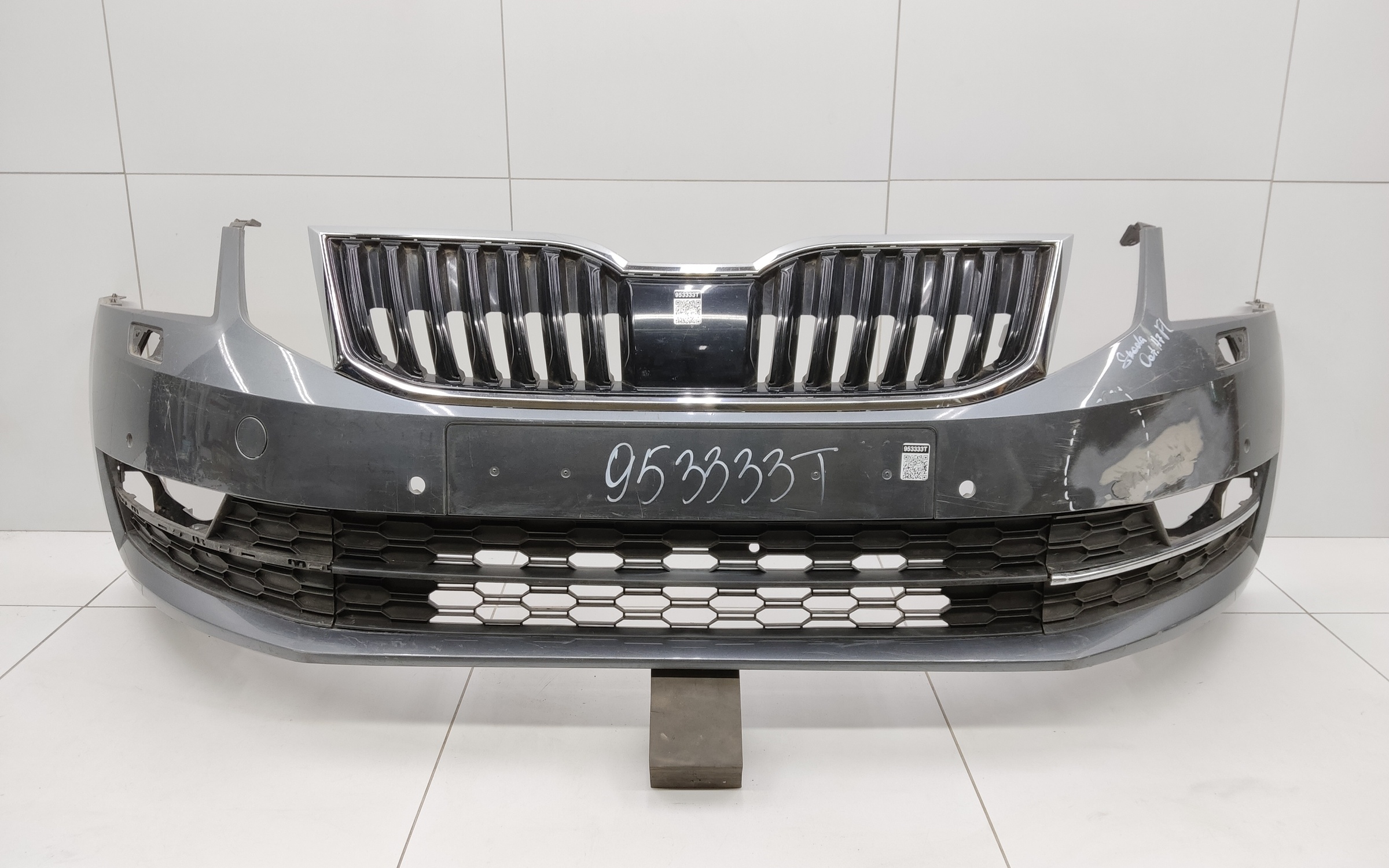 Бампер передний Skoda Octavia A7 Restail