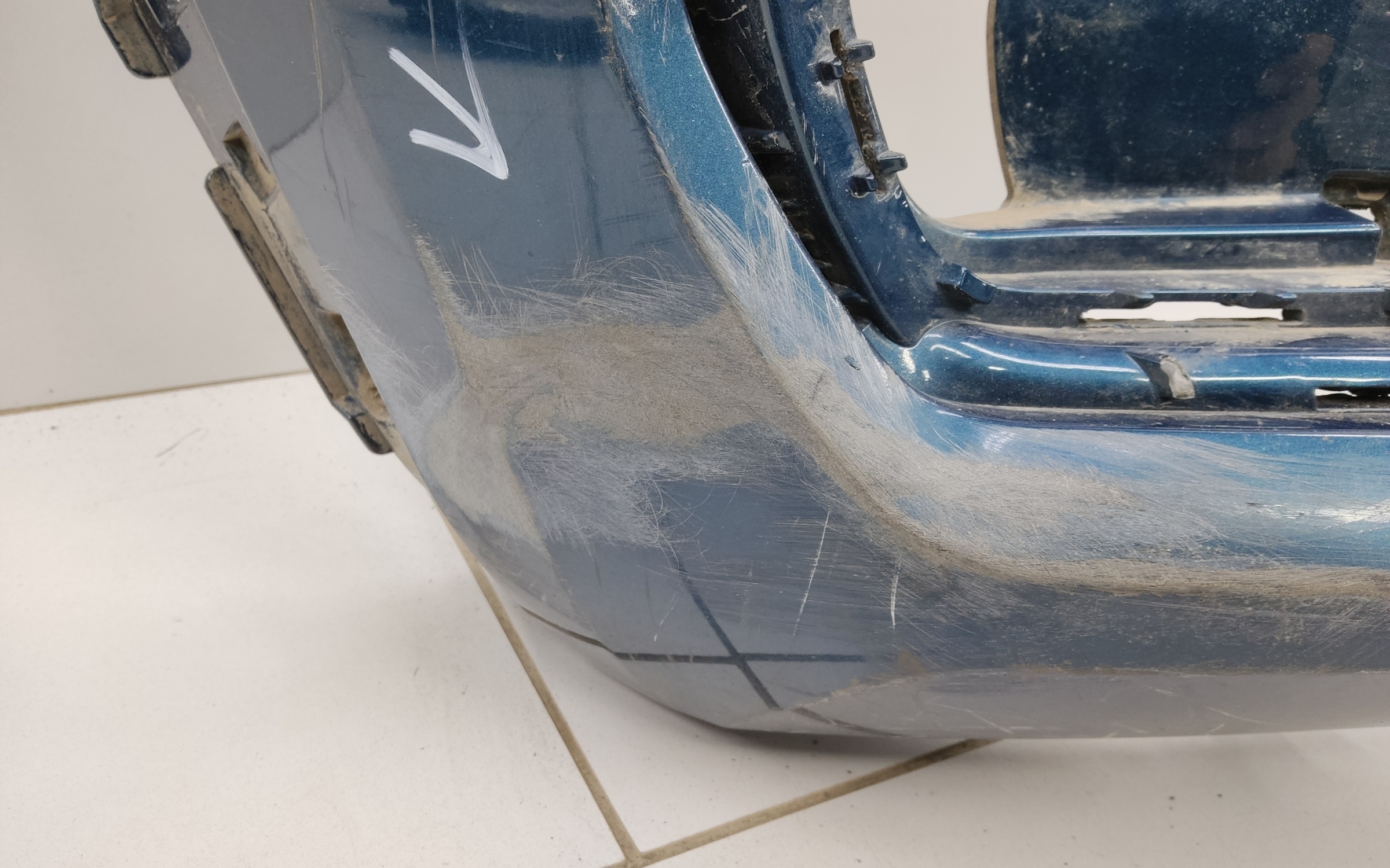 Бампер передний Geely Monjaro