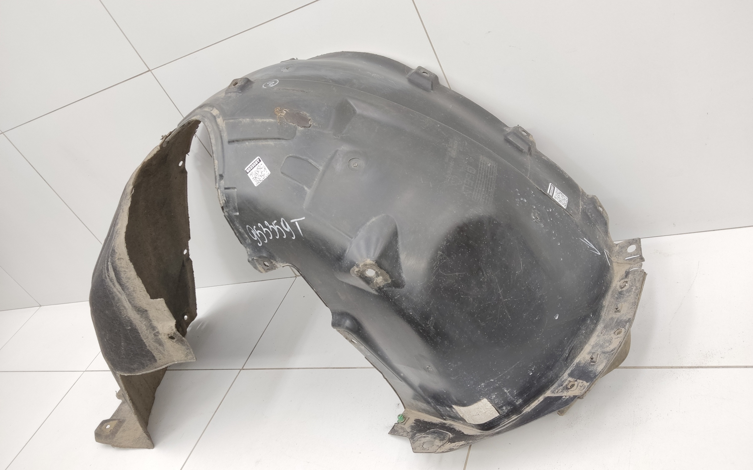 Подкрылок передний левый Geely Monjaro