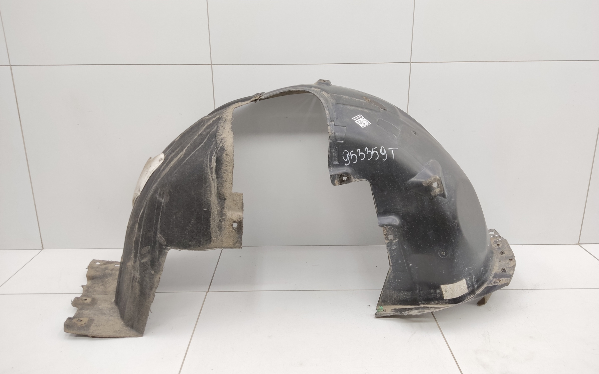 Подкрылок передний левый Geely Monjaro