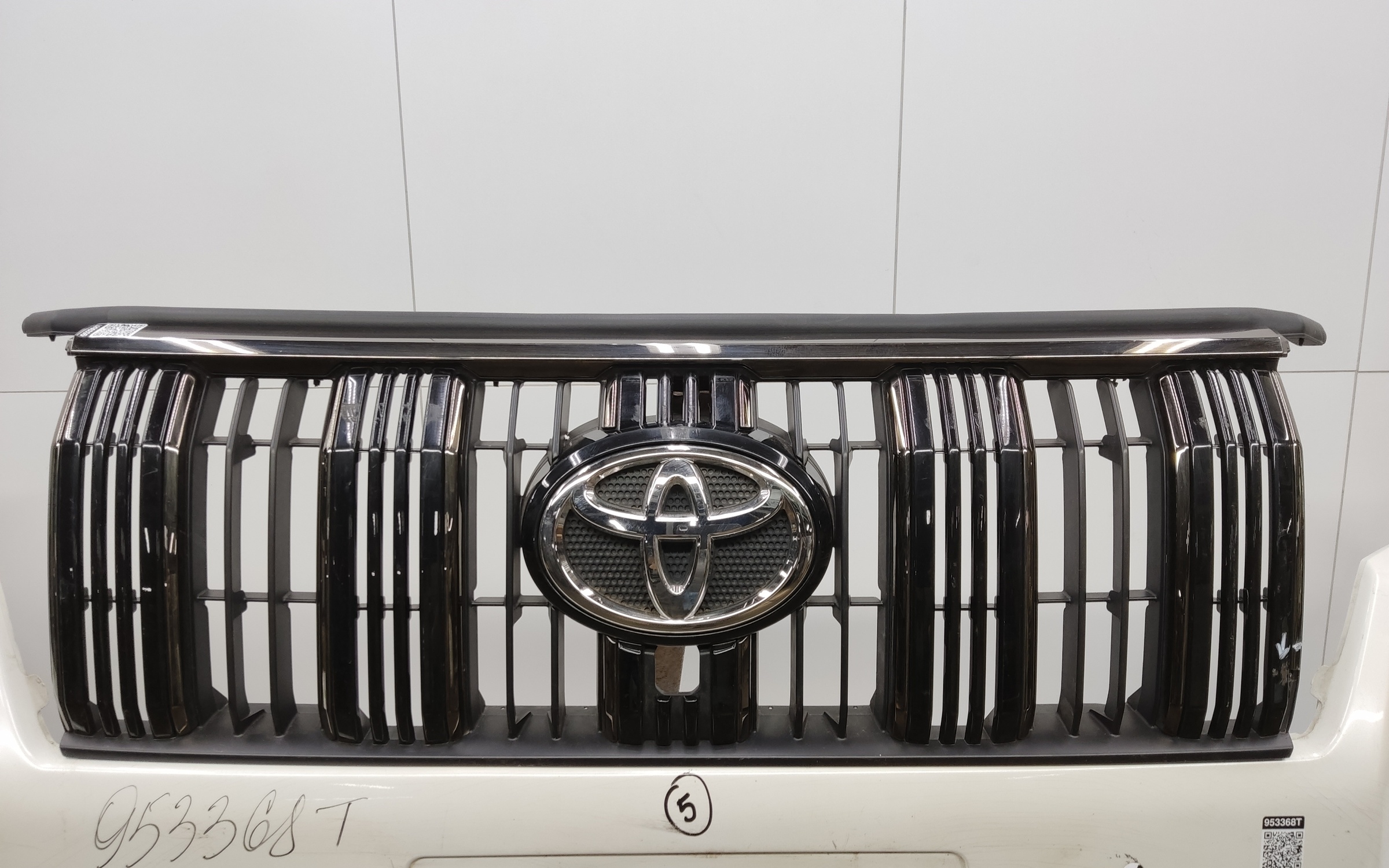 Бампер передний Toyota Land Cruiser Prado 150 Restail 2