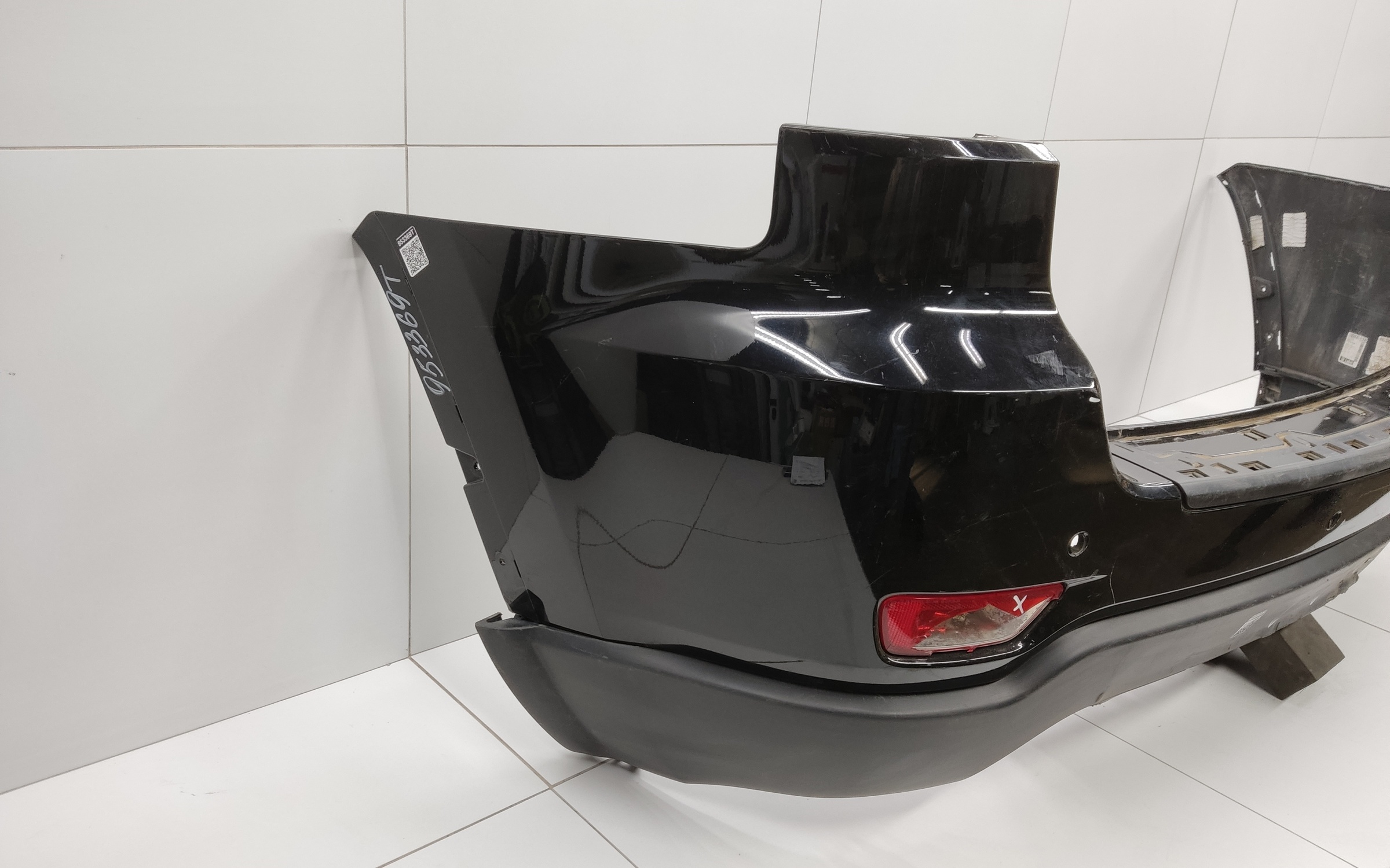 Бампер задний Jeep Grand Cherokee WK2