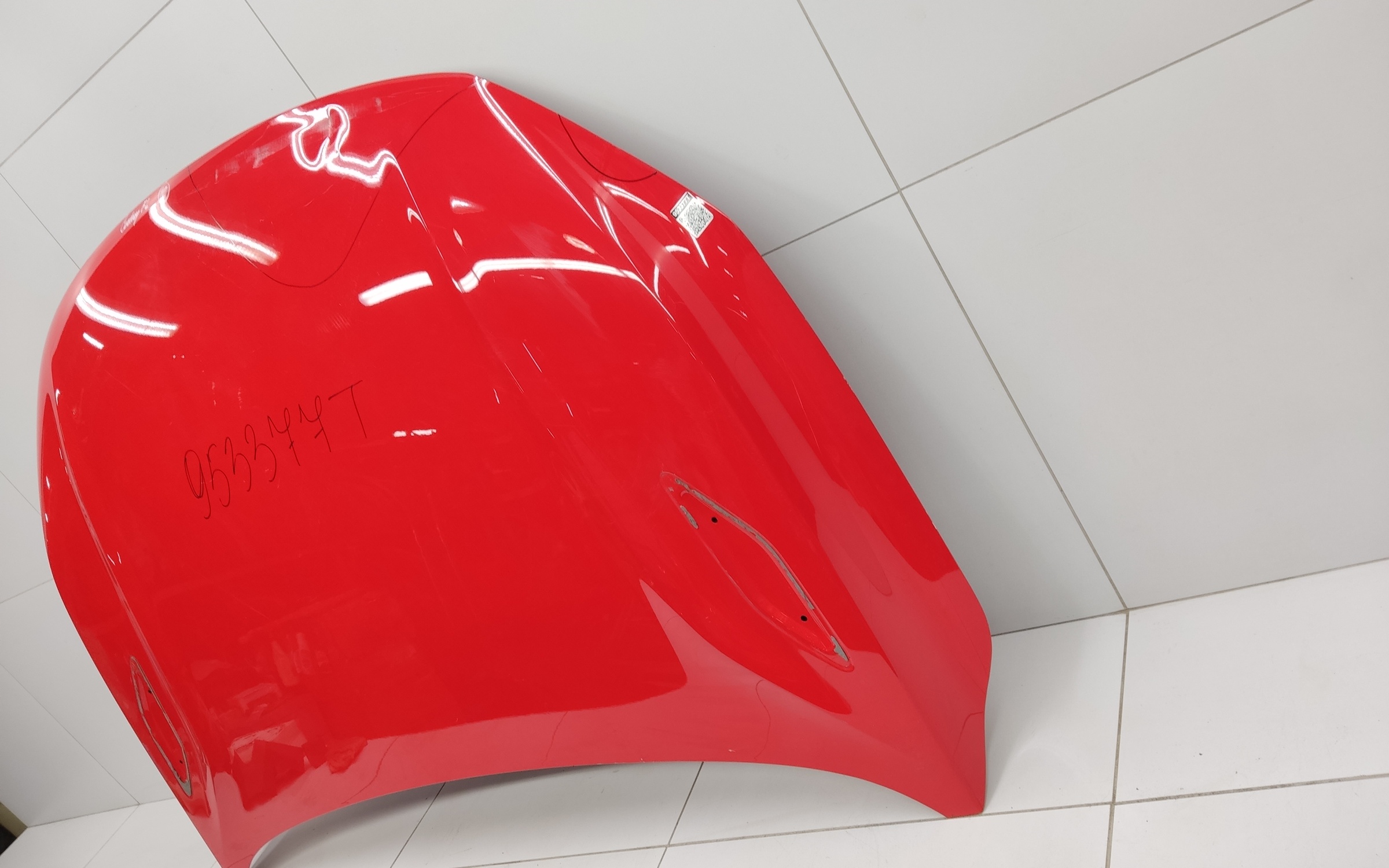Капот Geely Coolray Restail