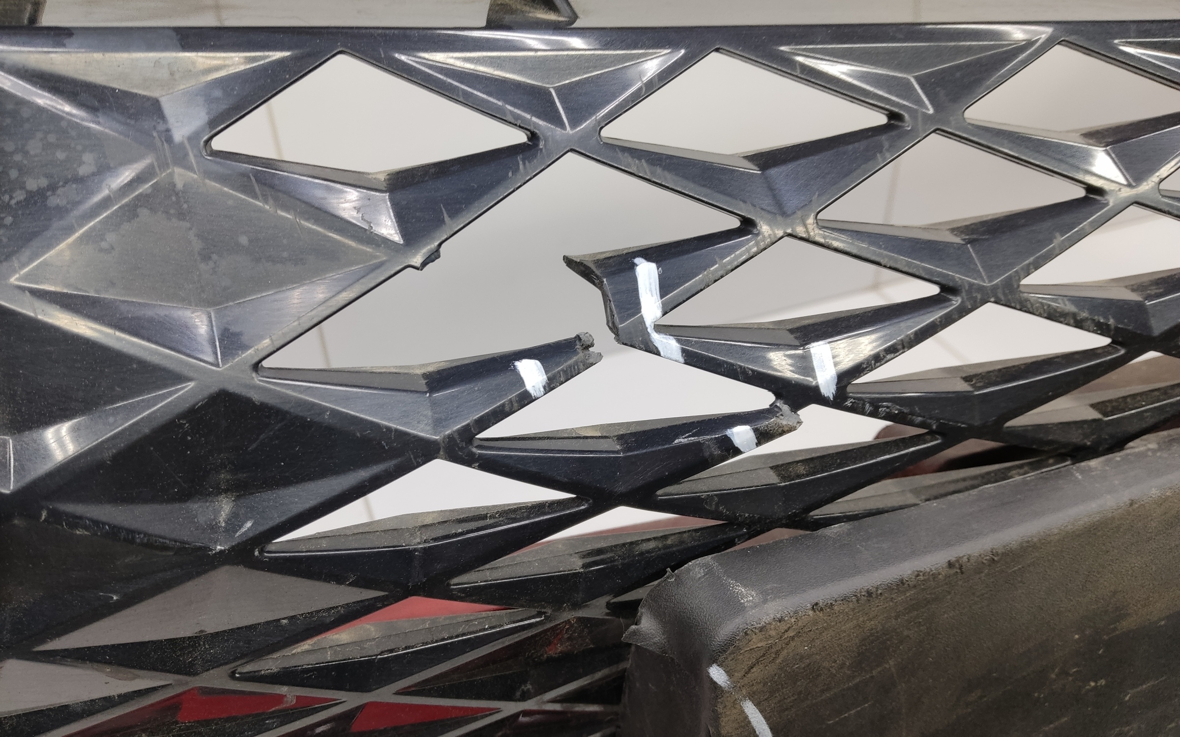 Бампер передний Geely Coolray 1 Restail