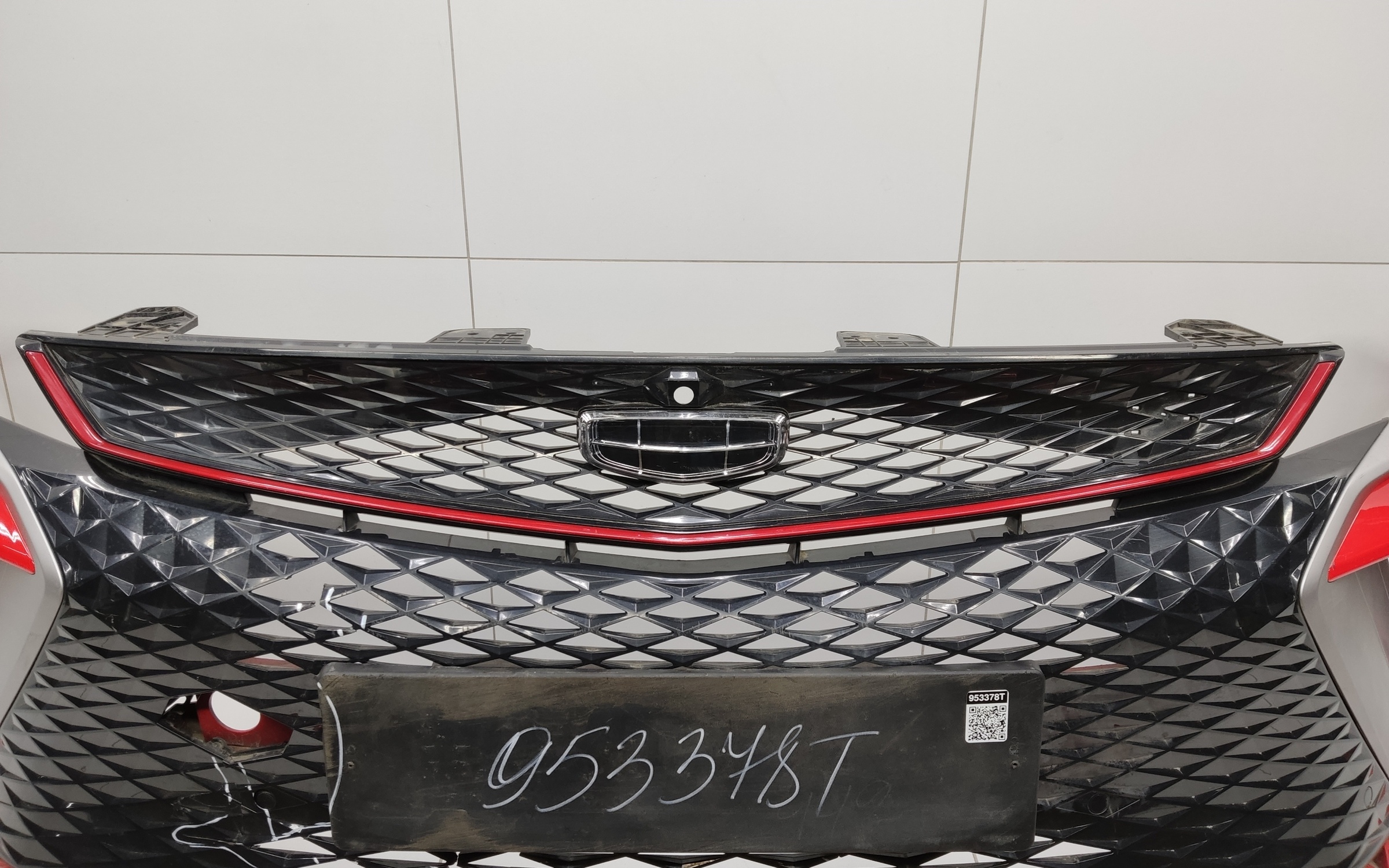 Бампер передний Geely Coolray 1 Restail