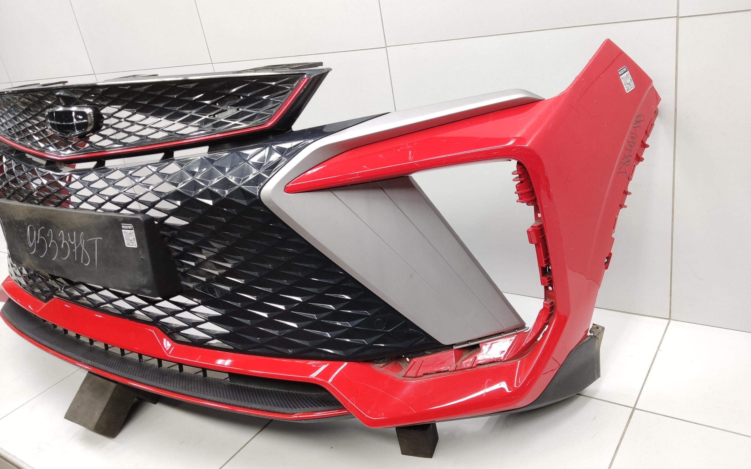 Бампер передний Geely Coolray 1 Restail