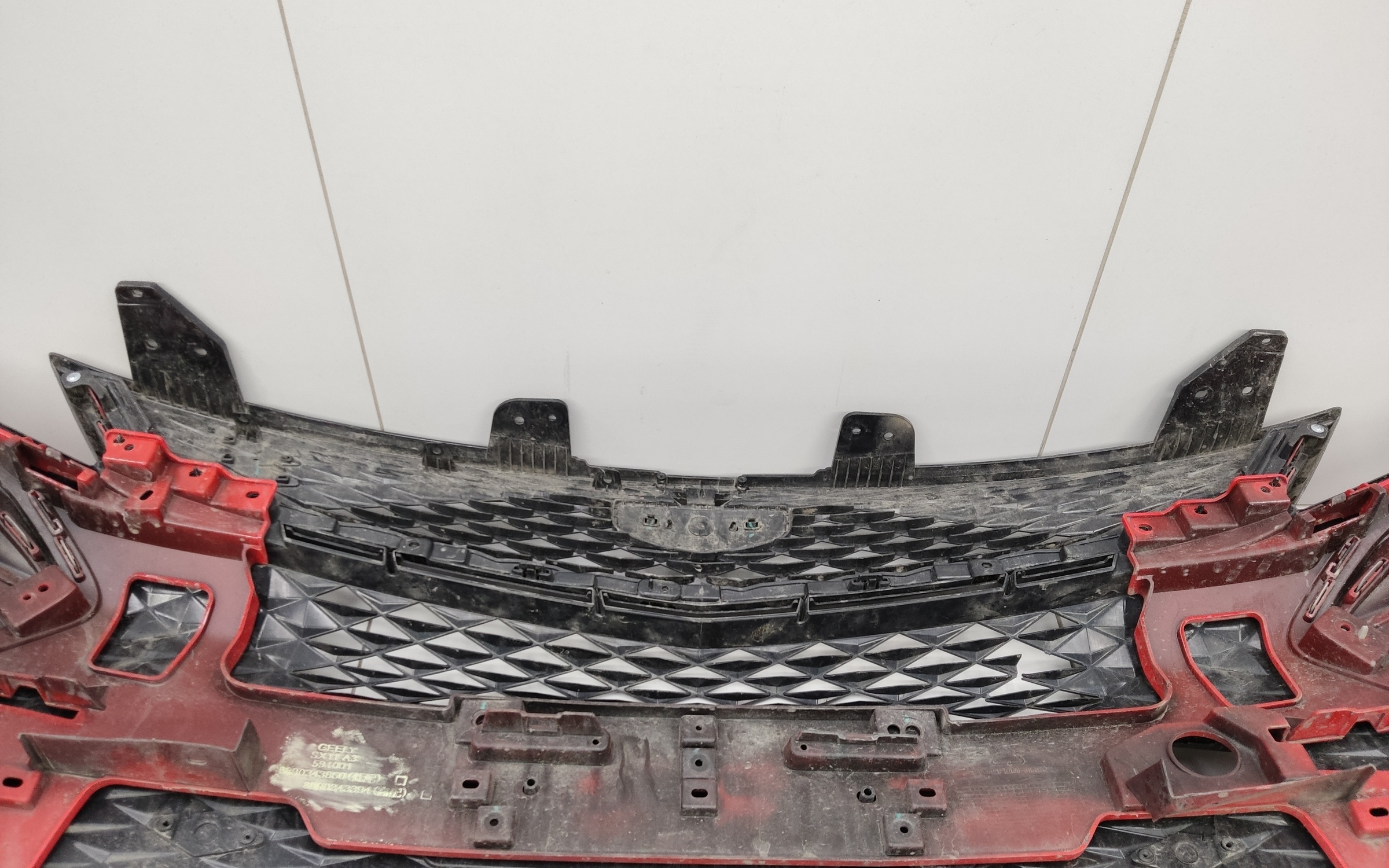 Бампер передний Geely Coolray 1 Restail