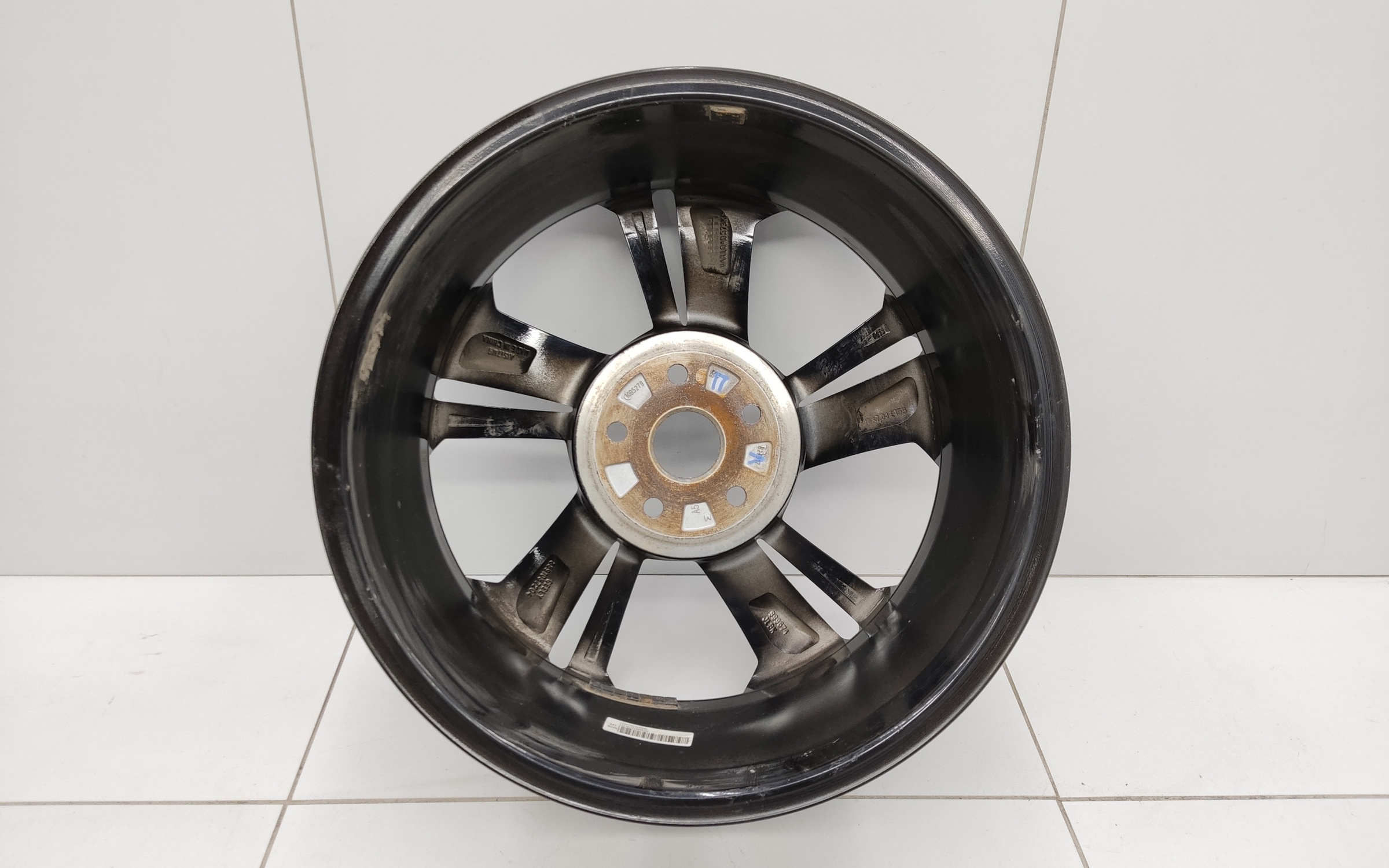 Диск колеса литой Geely Coolray Restail R18