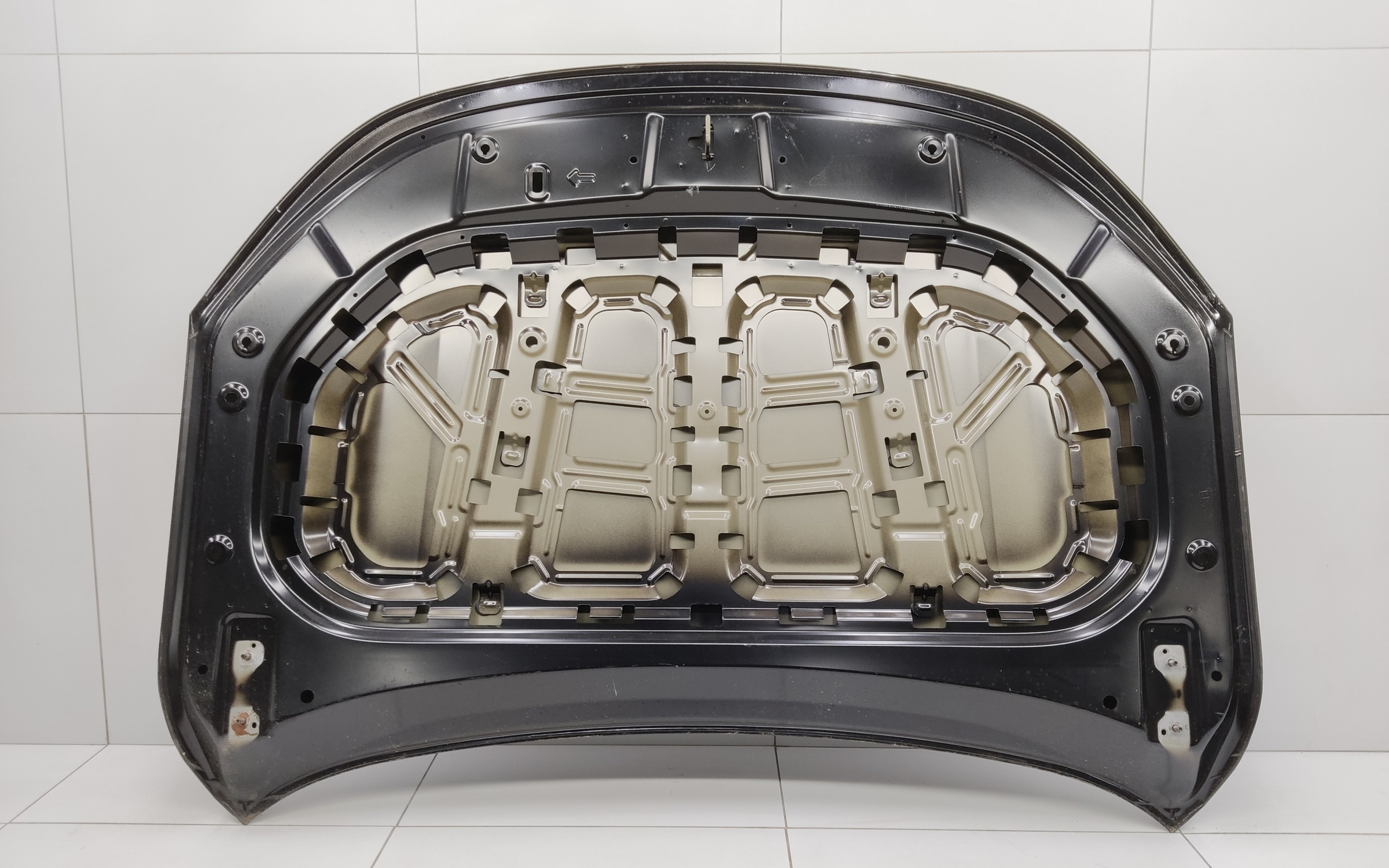 Капот Geely Atlas 2