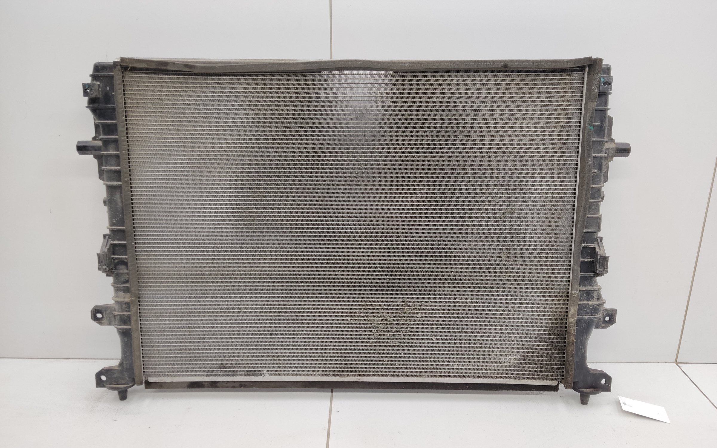 Радиатор охлаждения двигателя Geely Coolray