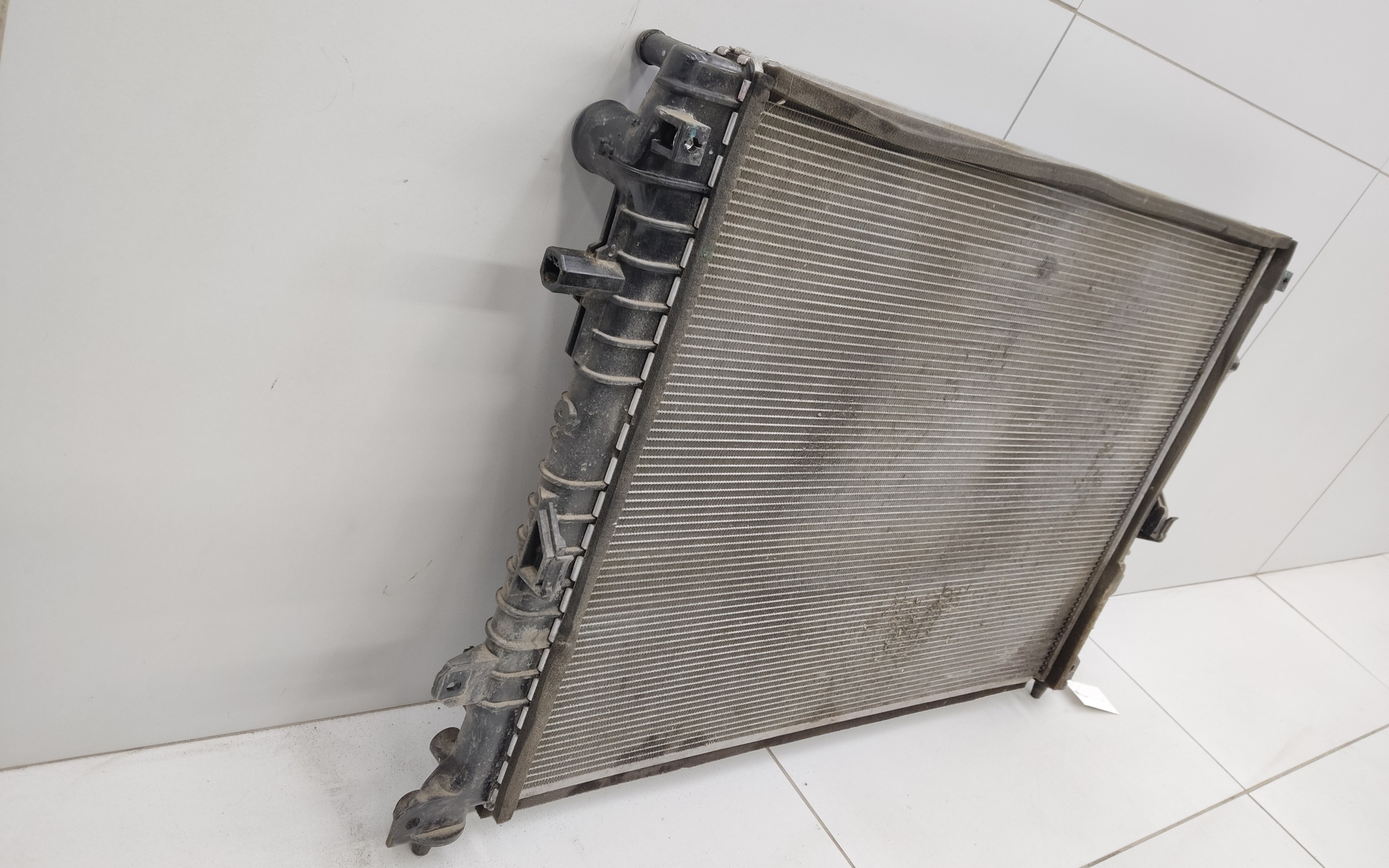 Радиатор охлаждения двигателя Geely Coolray