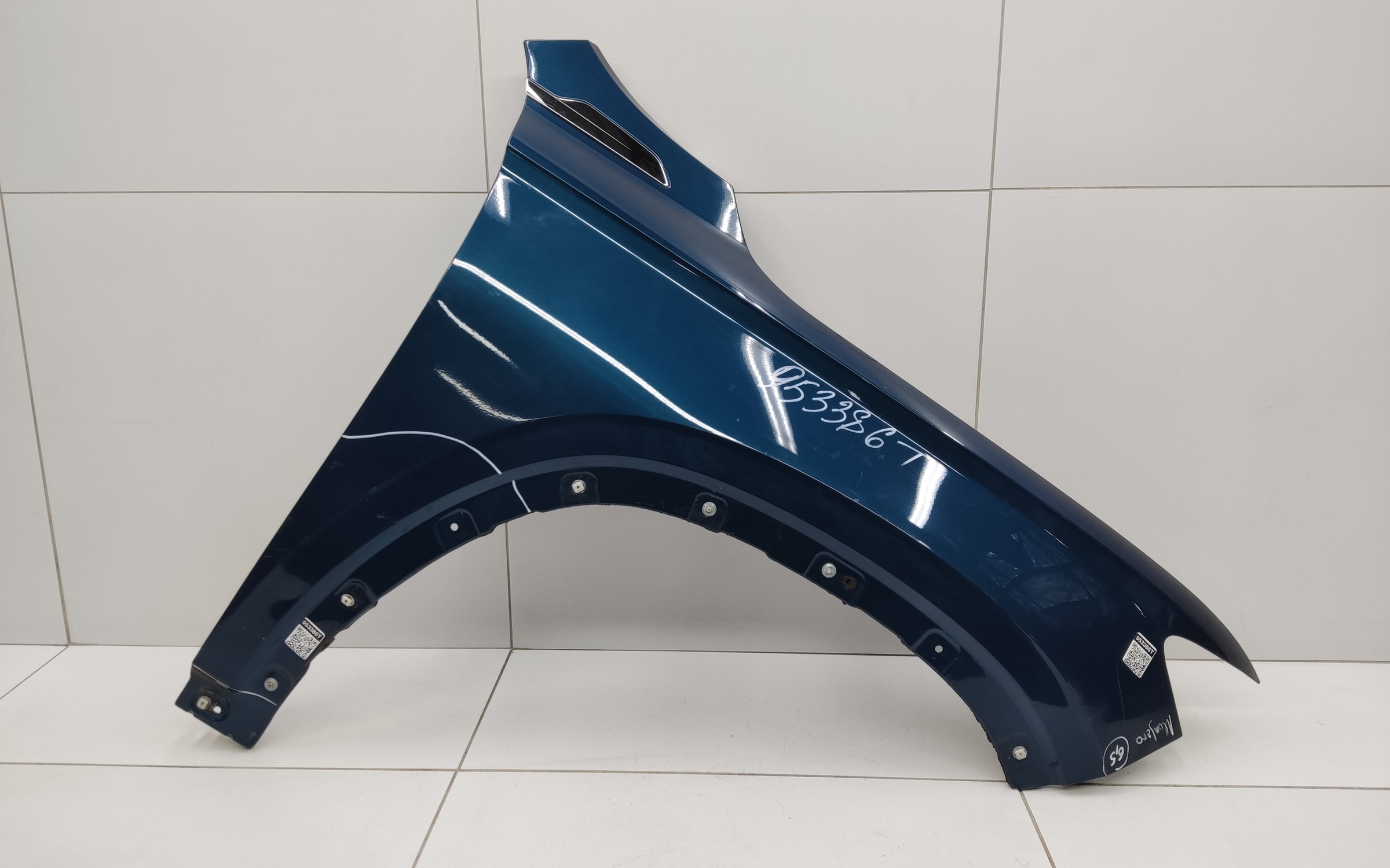 Крыло переднее правое Geely Monjaro