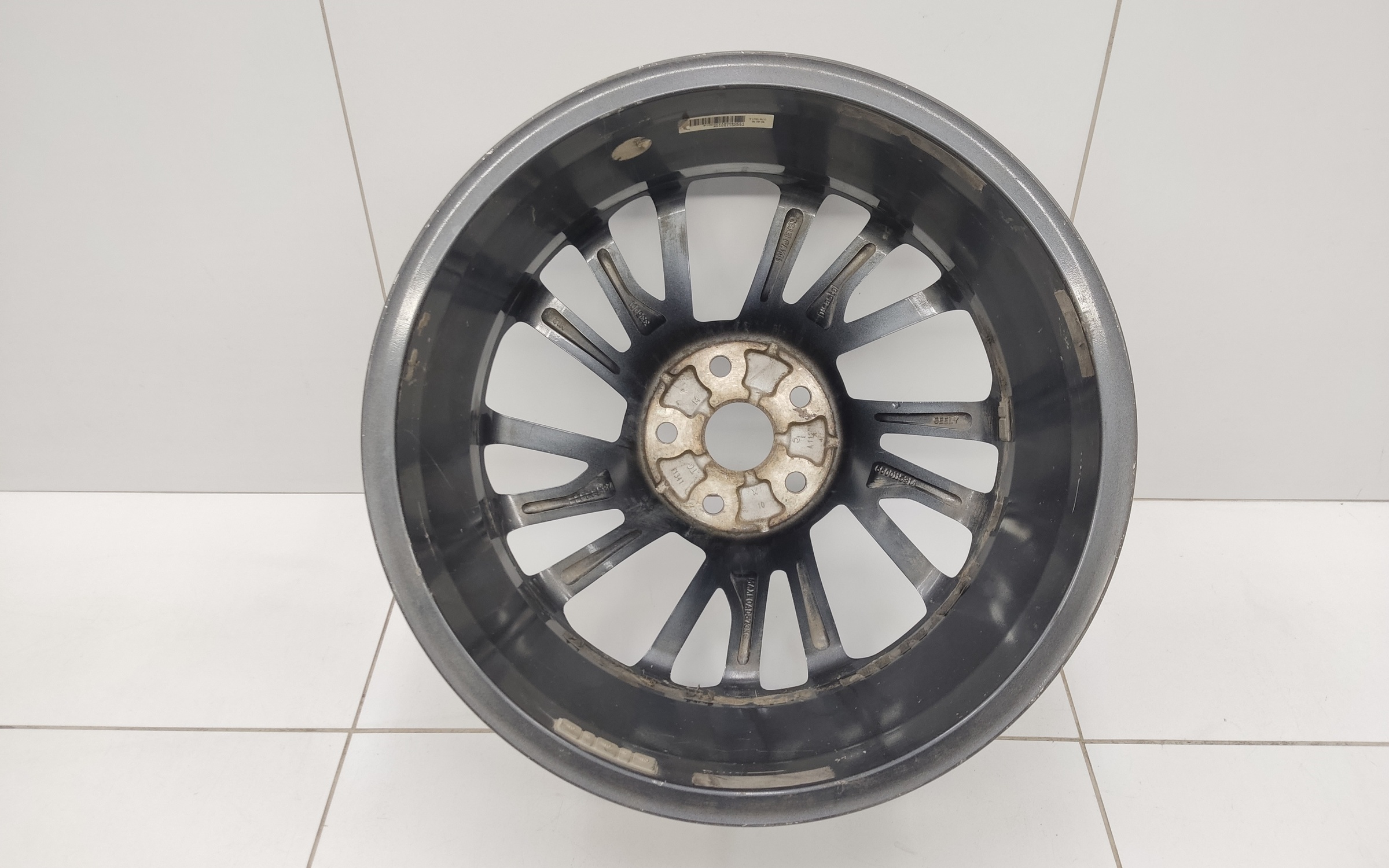 Диск колеса литой Geely Coolray R18